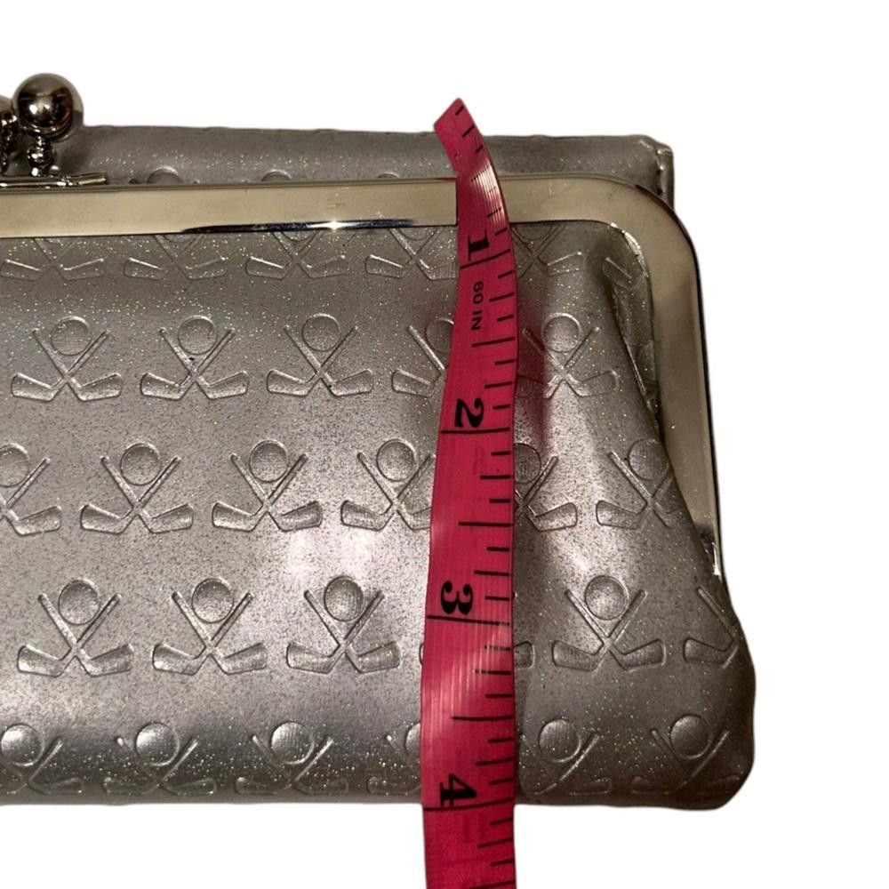 Designer NWT Vintage Embossed Silver Golf Clutch Size ONE SIZE - 9 Thumbnail