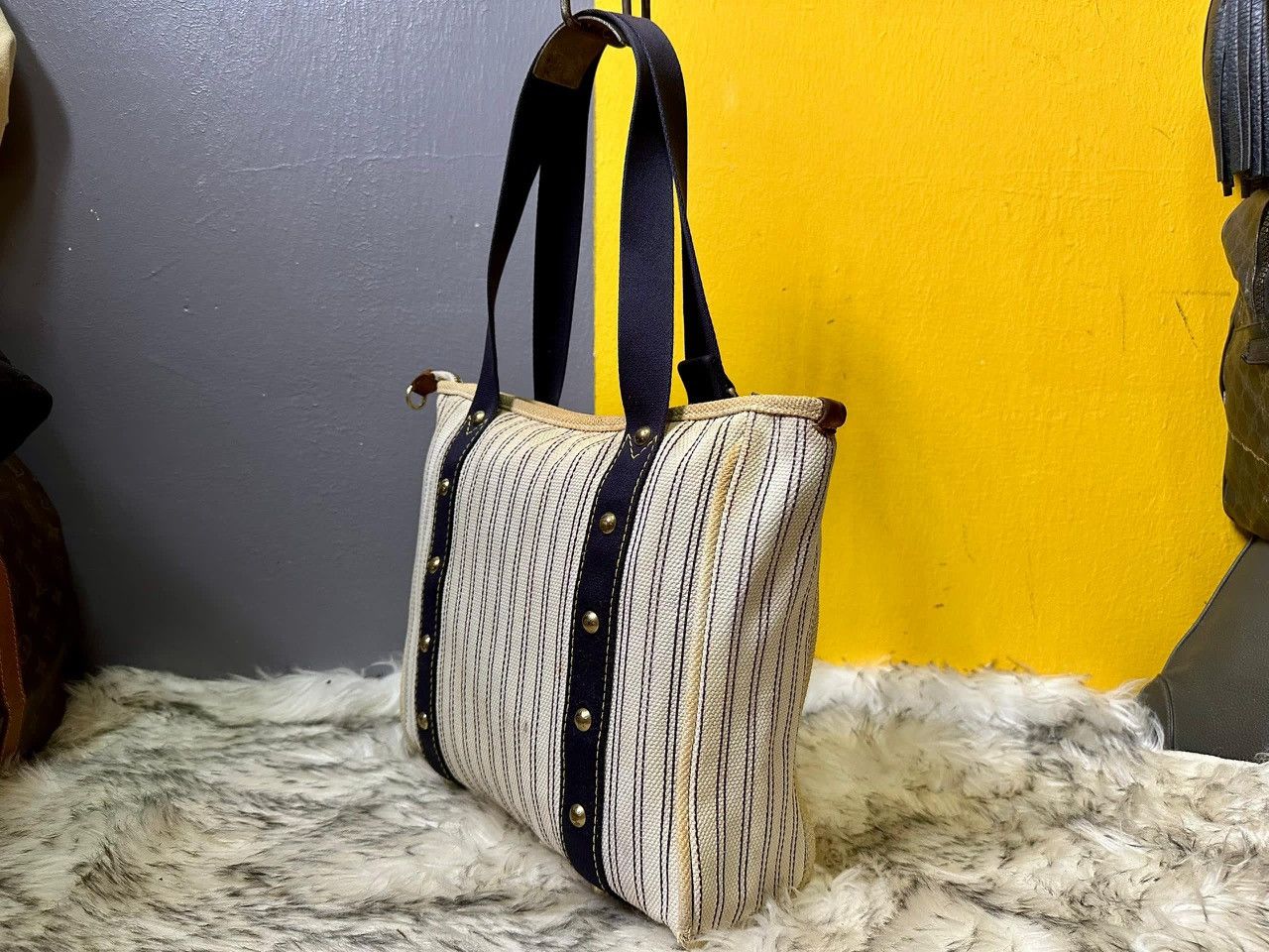 Louis Vuitton Authentic Louis Vuitton Antigua Cabas MM Tote Bag Size ONE SIZE - 3 Thumbnail