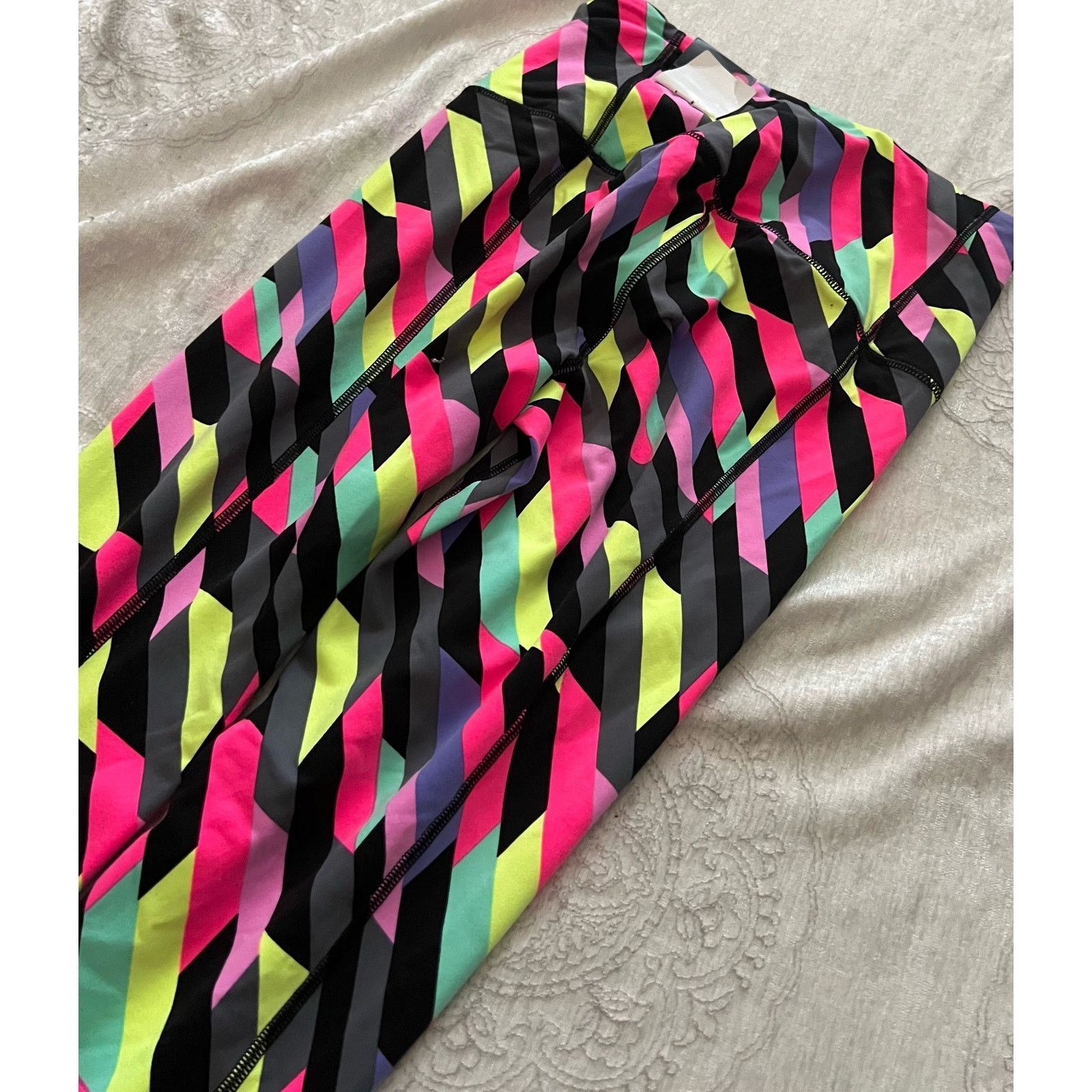 Victoria's Secret Victoria’s Secret VSX Sport Multi Colored Active Legging S Size 25" / US 0 / IT 36 - 2 Thumbnail
