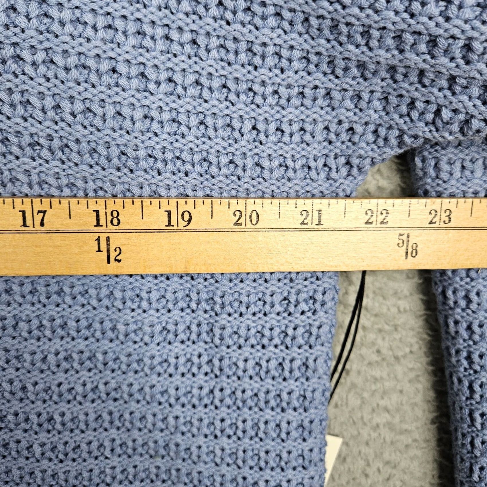 Vintage RACHEL ZOE Women’s light blue V Neck Long sleeve sweater hoodie Cardigan L New Size L / US 10 / IT 46 - 3 Thumbnail
