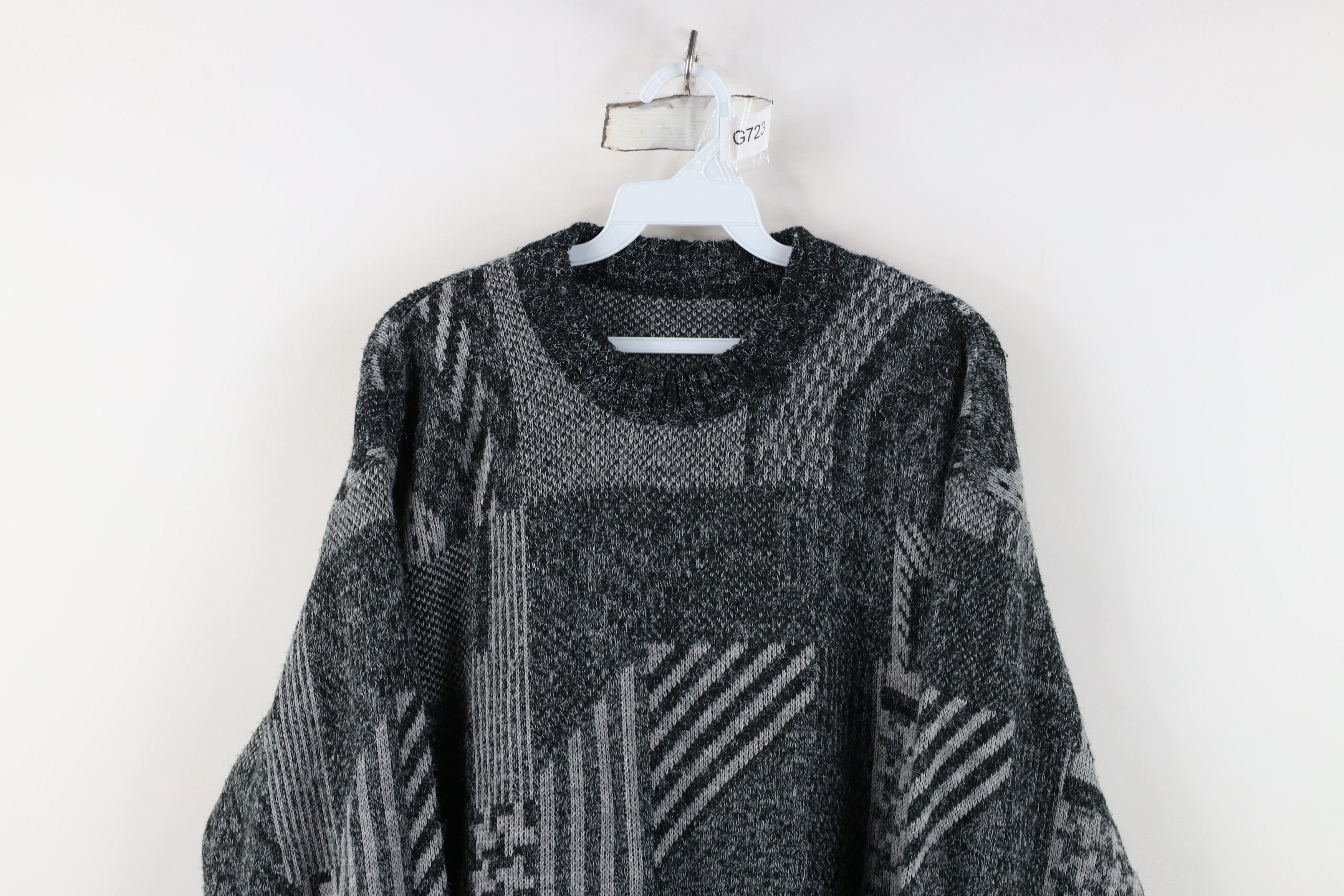 Vintage Vintage 90s Streetwear Geometric Knit Crewneck Sweater USA Size US L / EU 52-54 / 3 - 2 Thumbnail