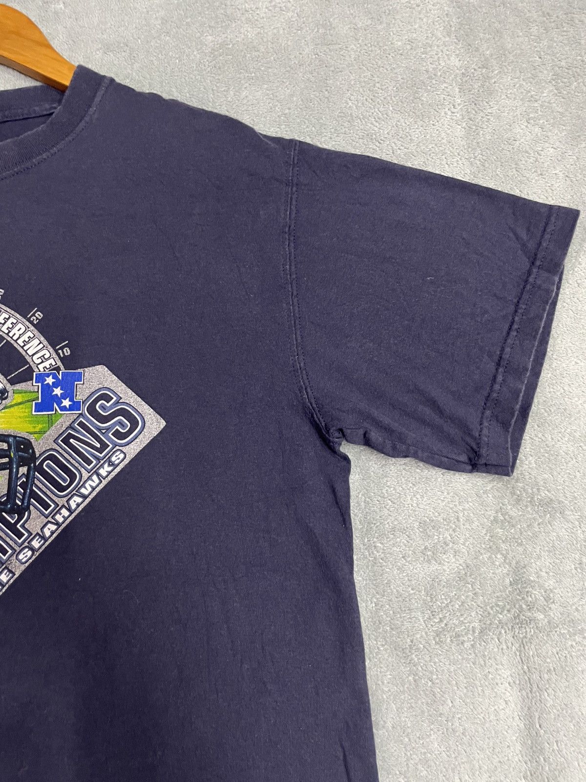 NFL NFL 2005 NATIONAL FOOTBALL CONFERENCE T SHIRT Size US M / EU 48-50 / 2 - 5 Thumbnail