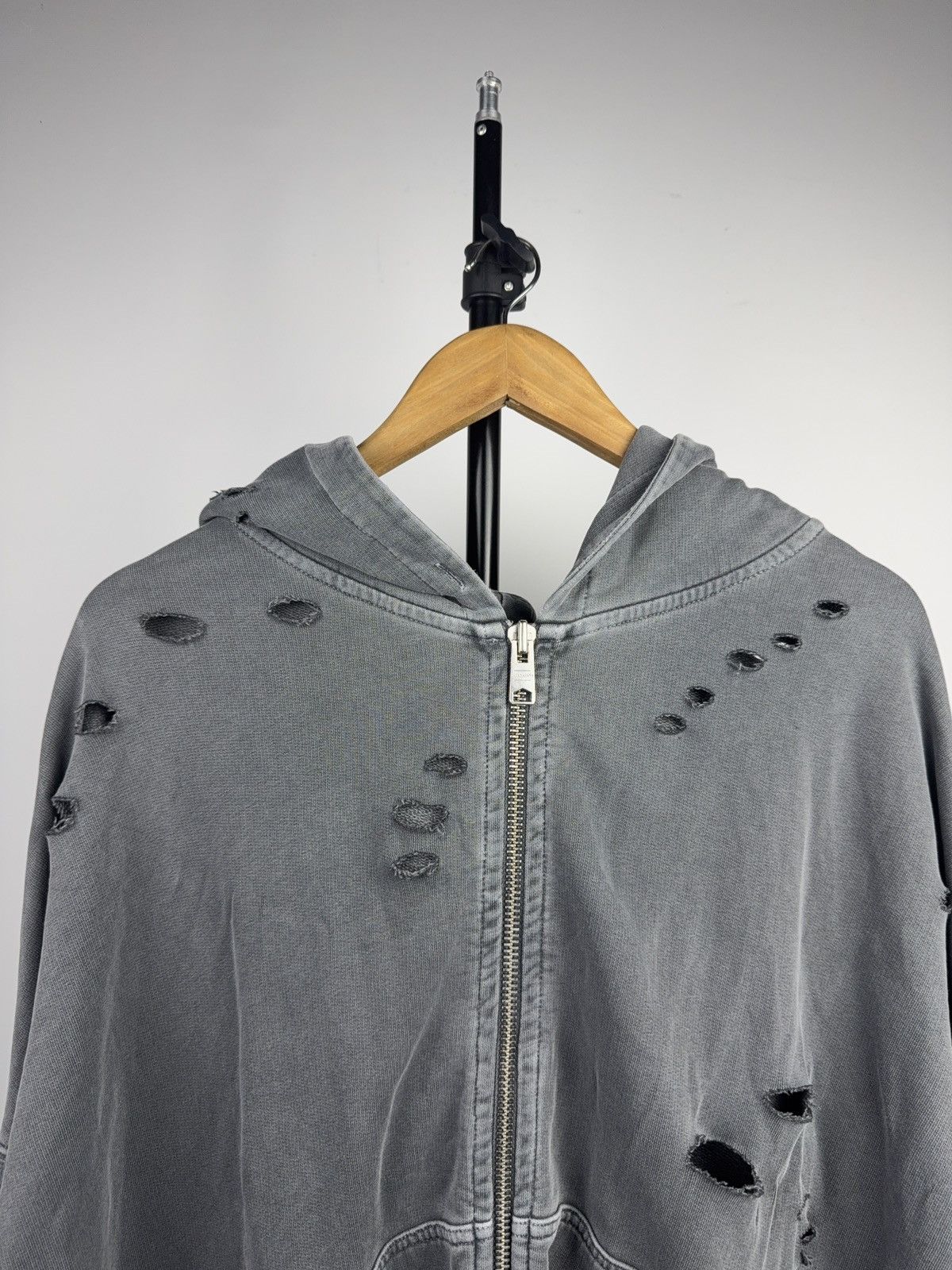 Allsaints 00s AllSaints Distressed Oversized Zip Hoodie Washed Grey Size S / US 4 / IT 40 - 3 Thumbnail