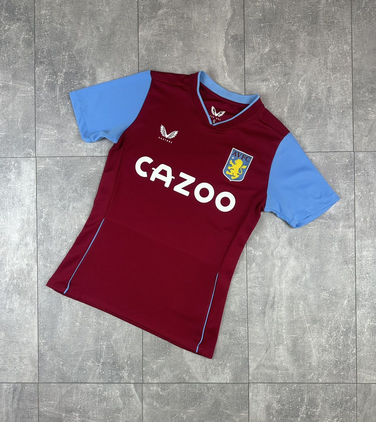 Castore Castore Aston Villa Home 2022/23 Football Soccer Jersey Size US S / EU 44-46 / 1 - 1 Thumbnail