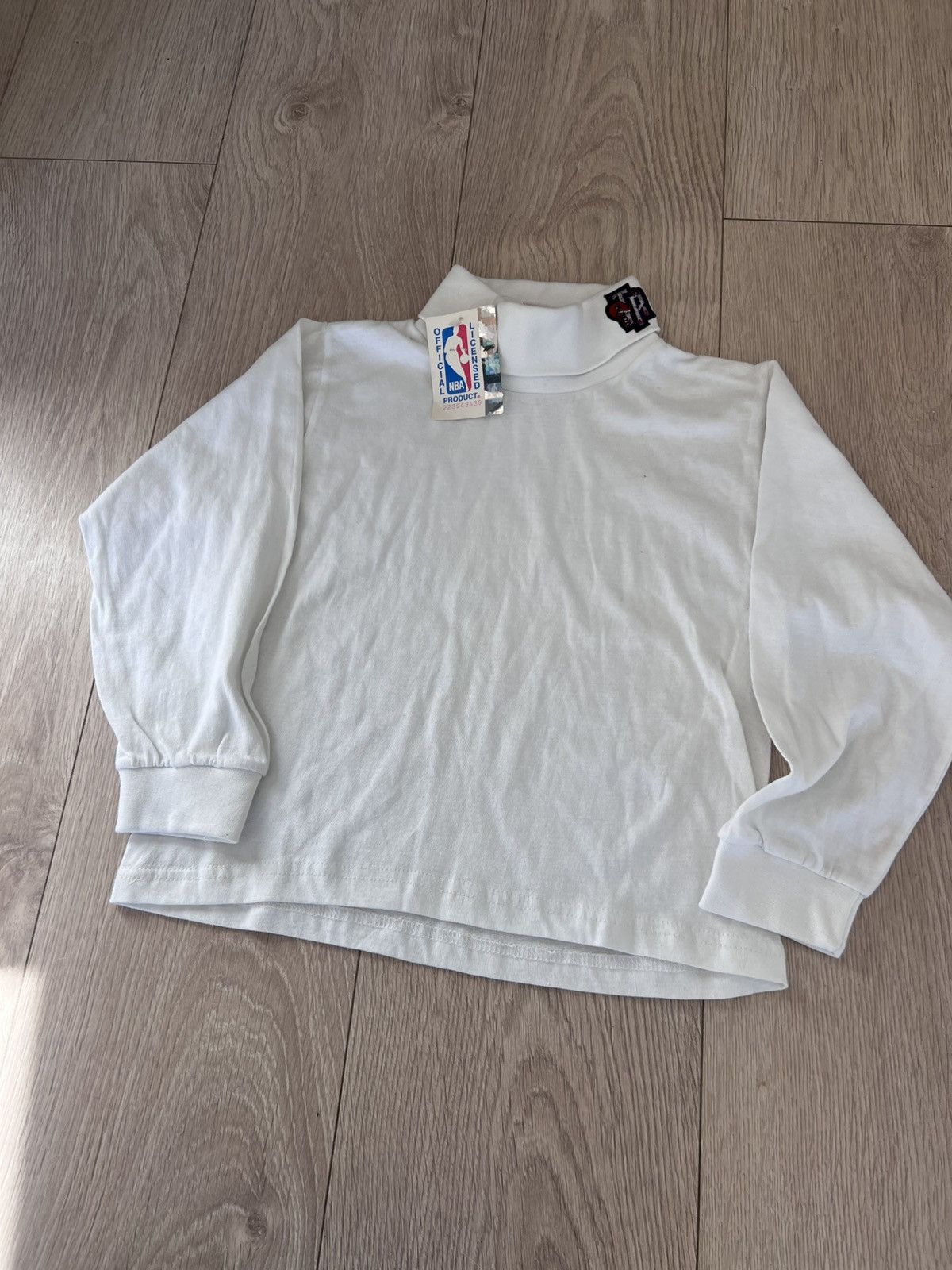 Majestic × NBA × Vintage Vintage 90s Toronto Raptors Youth 6 Long Sleeve Shirt NBA Size US XXS / EU 40 - 2 Thumbnail