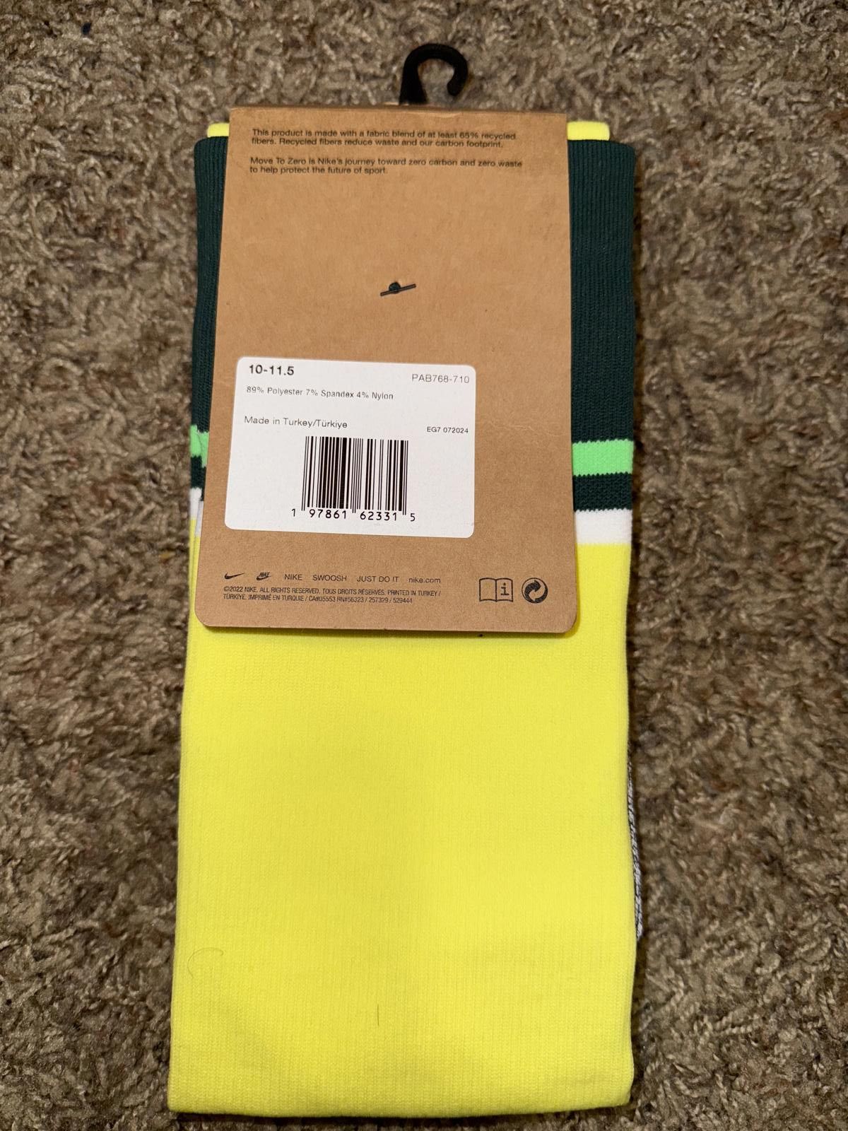 Nike Nike Men’s Australia 2025/26 Vapor Strike Knee-High Socks Sample Size ONE SIZE - 2 Thumbnail