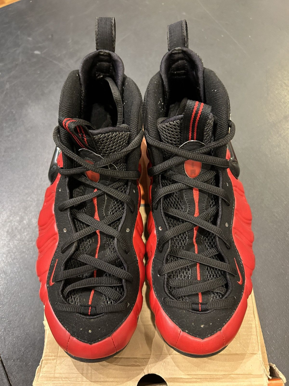 Nike Nike Air Foamposite ‘Varsity Red’ Size US 11 / EU 44 - 4 Thumbnail