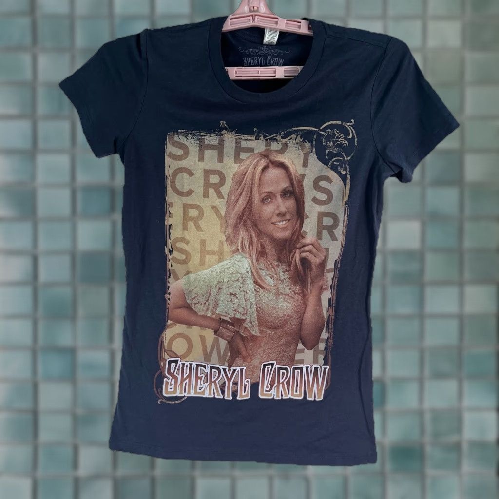 Vintage Sheryl Crow Concert Women’s Size Small Black Short Sleeve Bella Tag USA T-Shirt Size 28" / US 6 / IT 42 - 1 Thumbnail