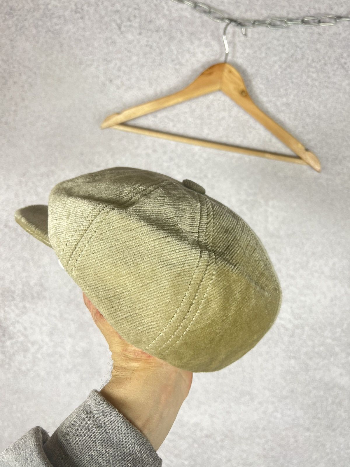 Other Vintage Kangol Corduroy Gatsby Cap Y2K Velvet Newsboy Hat Size ONE SIZE - 5 Thumbnail