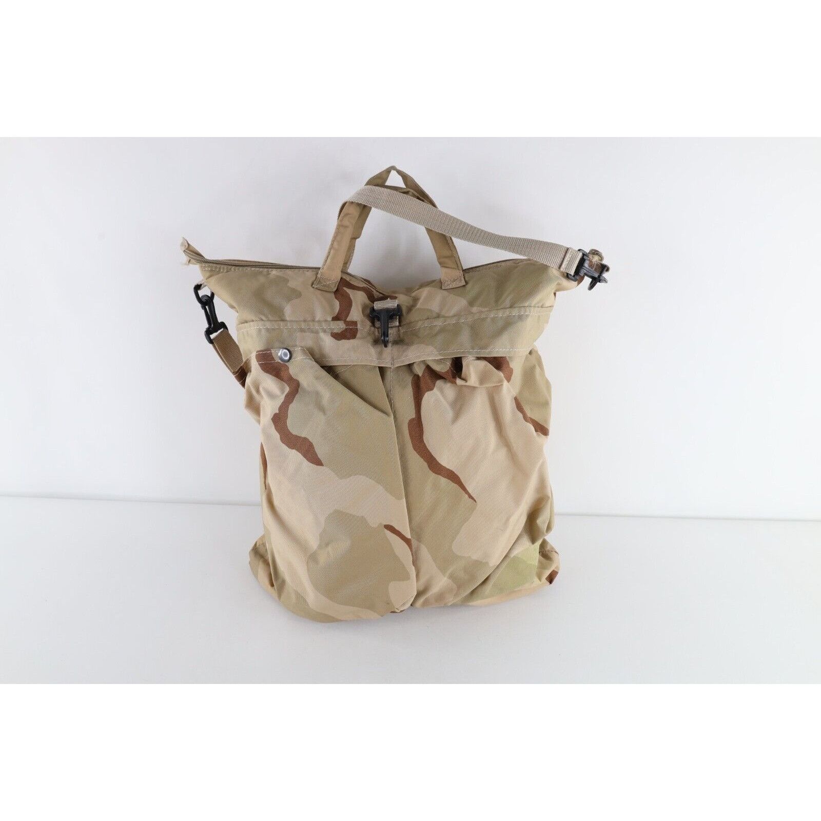 Vintage Vintage 90s Y2K Streetwear Handled Camouflage Camo Tote Bag Size ONE SIZE - 1 Thumbnail