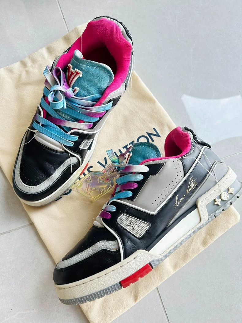 Louis Vuitton Louis Vuitton sneaker Size US 7 / EU 40 - 3 Thumbnail