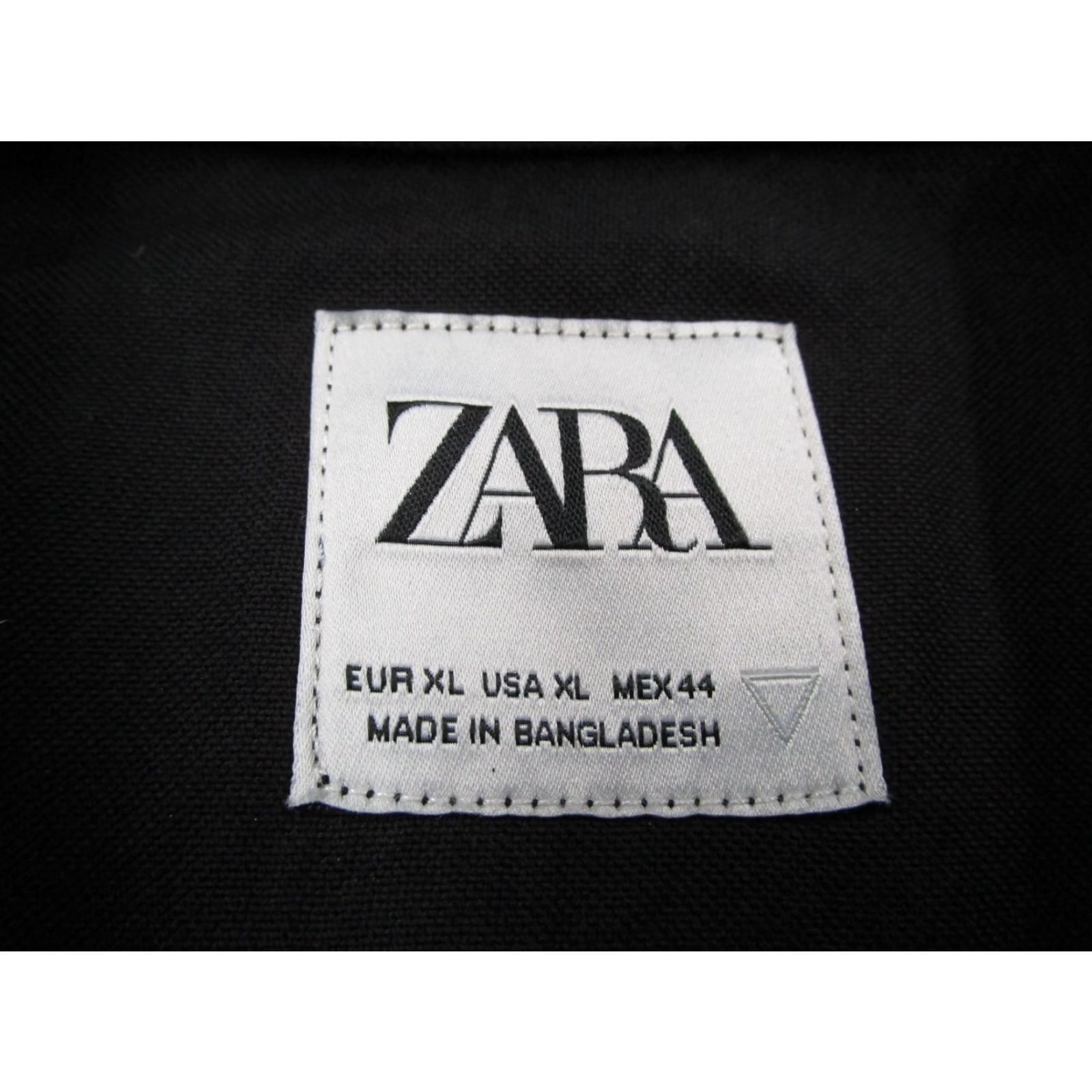 Zara VINTAGE Zara Men's Shirt XL Long Sleeve Button Down Casual Modern Cotton Twill Black Pockets 2010s Size US XL / EU 56 / 4 - 3 Thumbnail