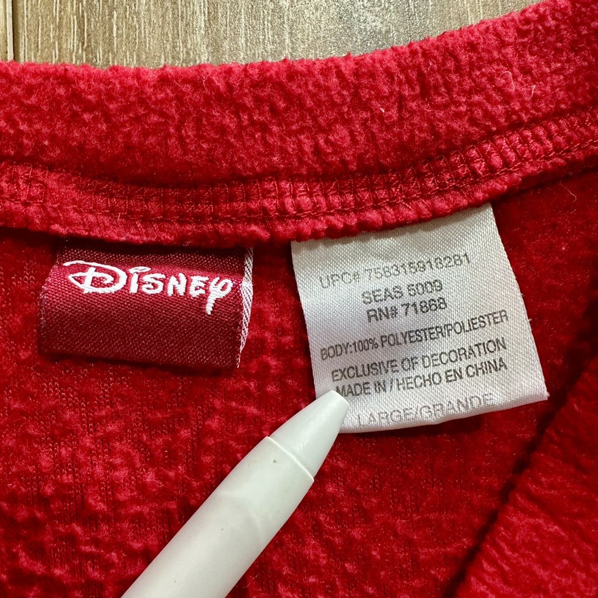 Disney × Vintage Vintage Women’s Disney Winnie the Pooh Fleece Pullover Size L / US 10 / IT 46 - 4 Thumbnail