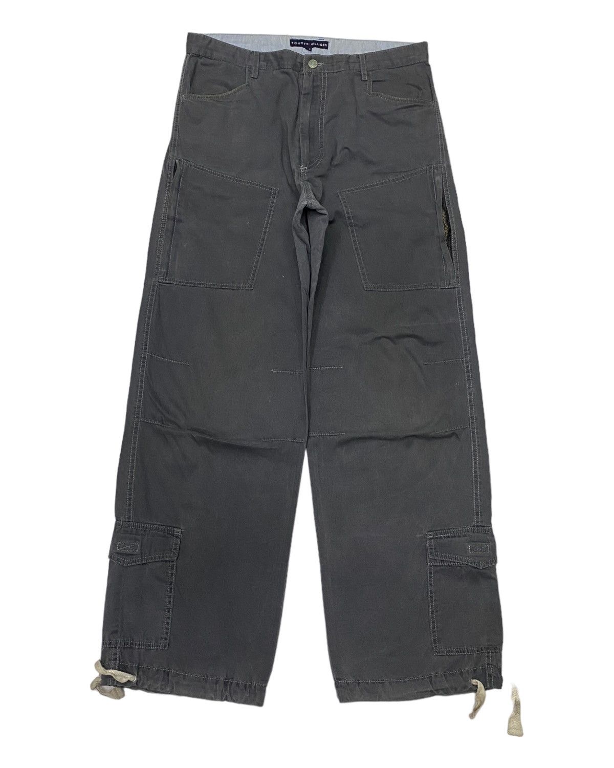 Tommy Hilfiger 🔥BAGGY CARGO PANTS MULTI POCKET TOMMY HILFIGER CARGO PANTS Size US 32 / EU 48 - 1 Thumbnail