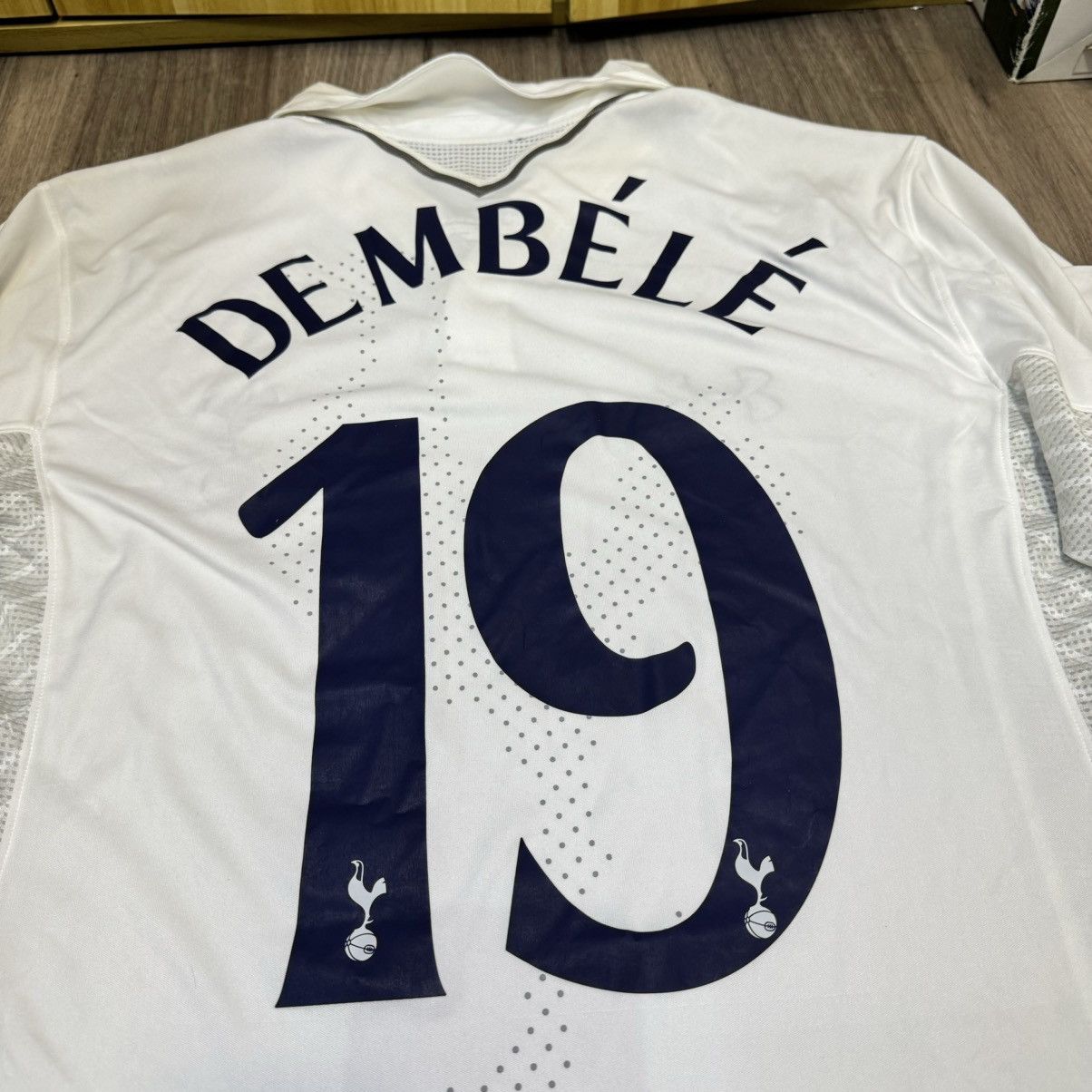 Under Armour Tottenham Hotspur 12/13 europa home shirt #19 Dembele (bnwt) Size US XL / EU 56 / 4 - 4 Thumbnail