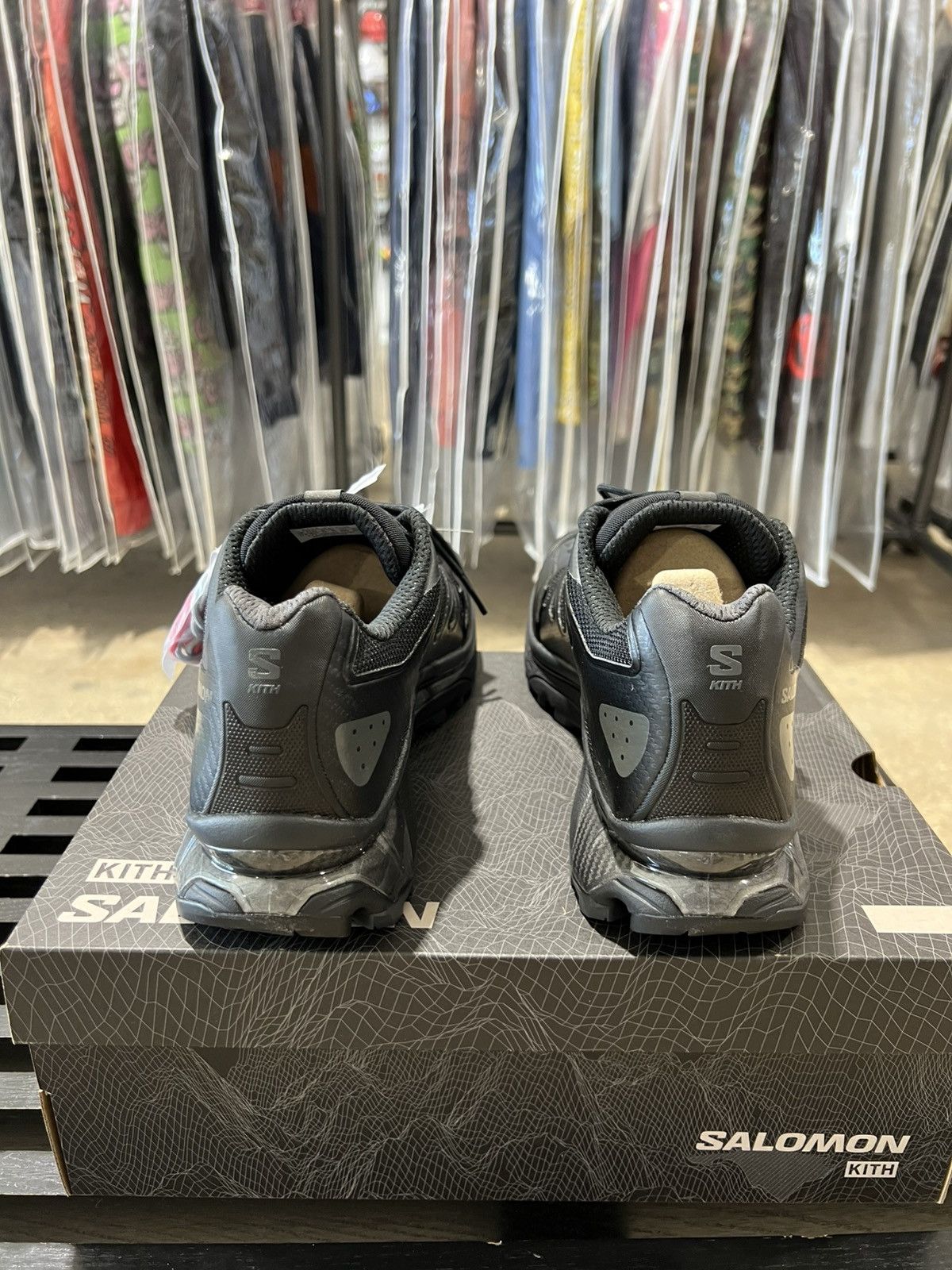 Kith salomon xt 4k black size 12