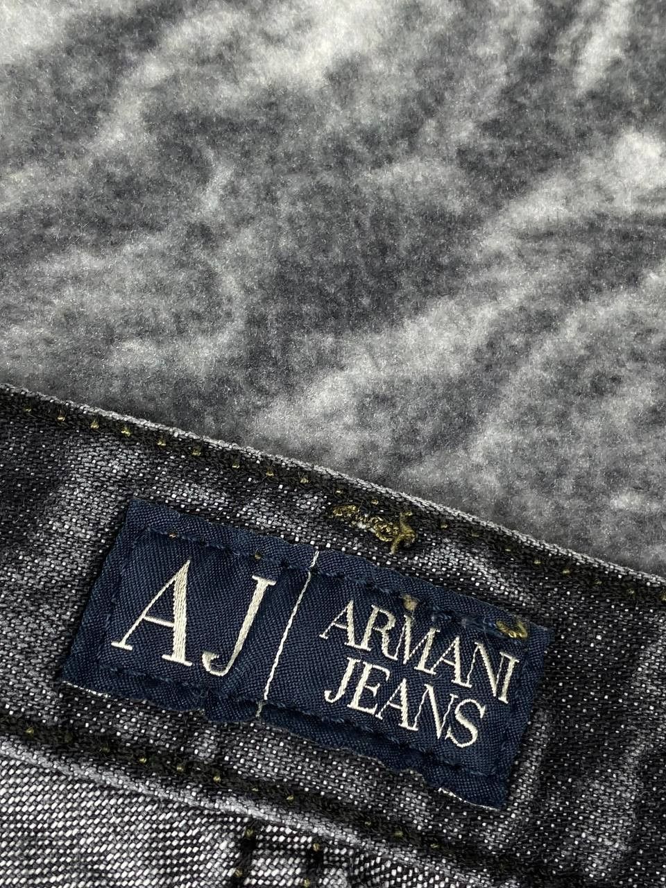 Armani Vintage Armani Denim Jeans Size US 36 / EU 52 - 12 Thumbnail