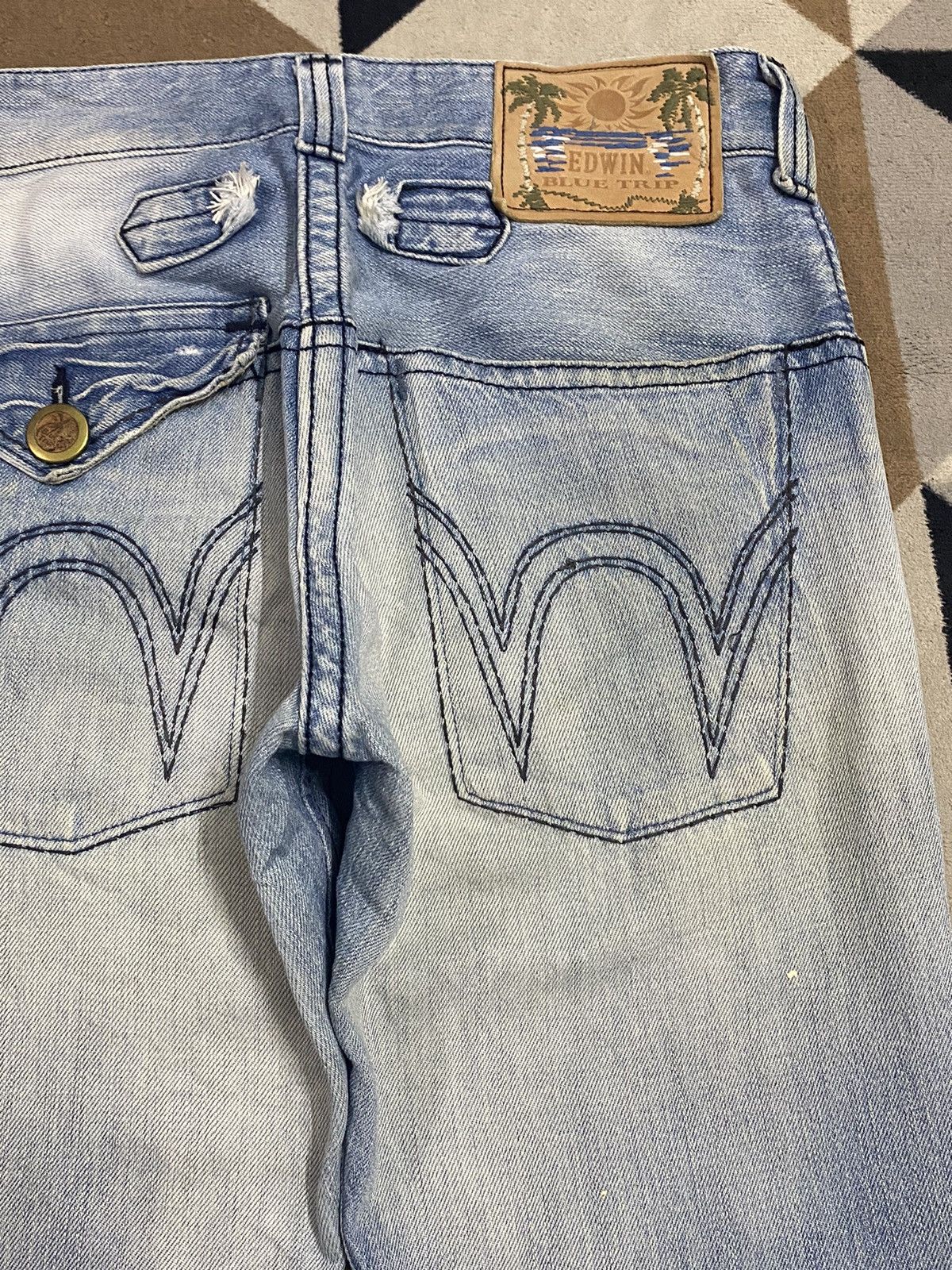 Edwin Vintage Edwin Blue Trip Faded Wash Distressed Jeans Size US 32 / EU 48 - 6 Thumbnail