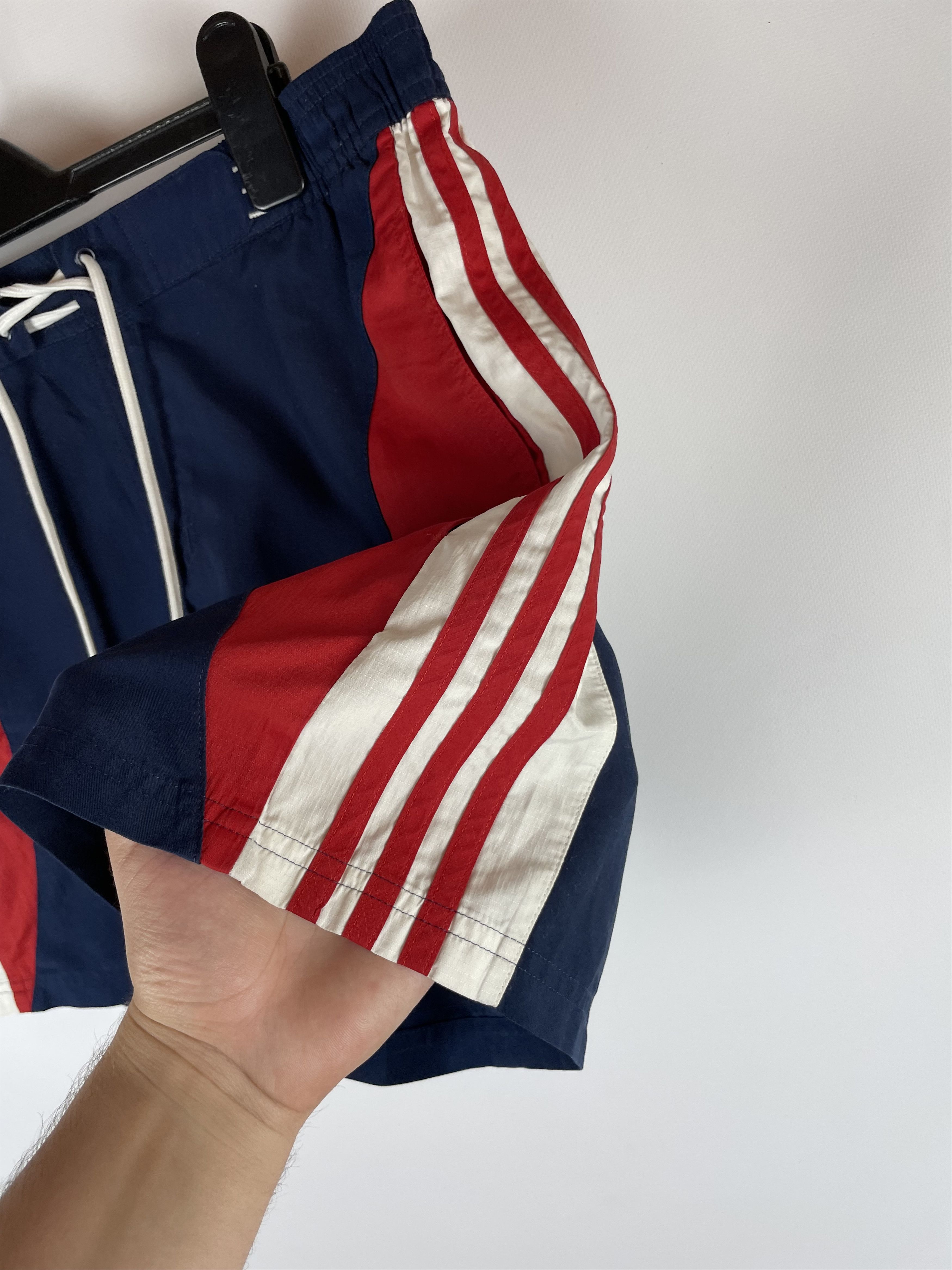 Adidas Vintage 90’s Adidas Shorts Size US 32 / EU 48 - 4 Thumbnail