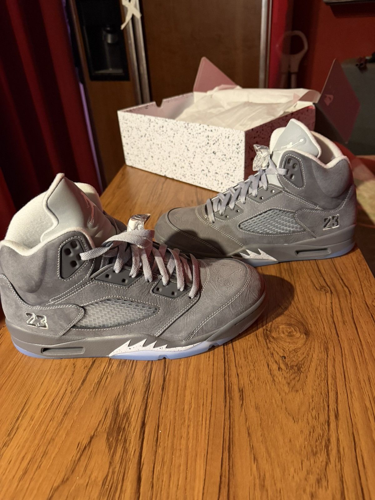 Jordan Brand Jordan Wolf Grey 5s Size US 10.5 / EU 43-44 - 3 Thumbnail