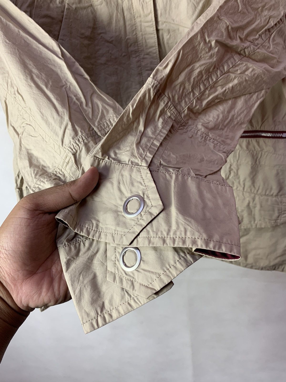 Jun Takahashi Steals! Uniqlo Undercover Jun Takahashi Multipocket Hoodie Size US M / EU 48-50 / 2 - 9 Thumbnail