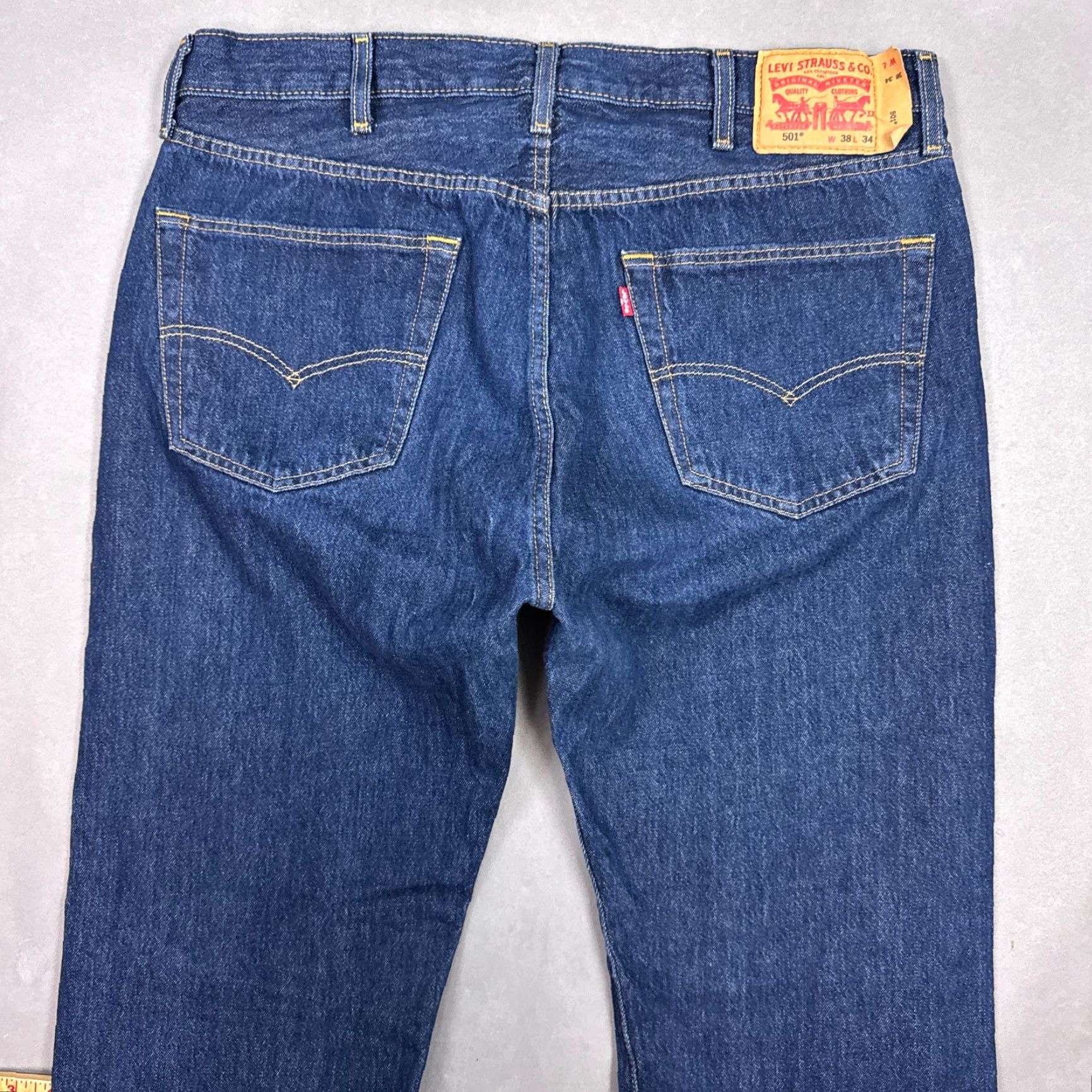 Levi's Levi's 501 Jeans Mens 38x34 Blue Denim Button Fly Straight Classic Chore Jeans Mens Regular 38 Blue Denim Cotton 5-Pocket Design Vintage: No Size US 38 / EU 54 - 5 Thumbnail