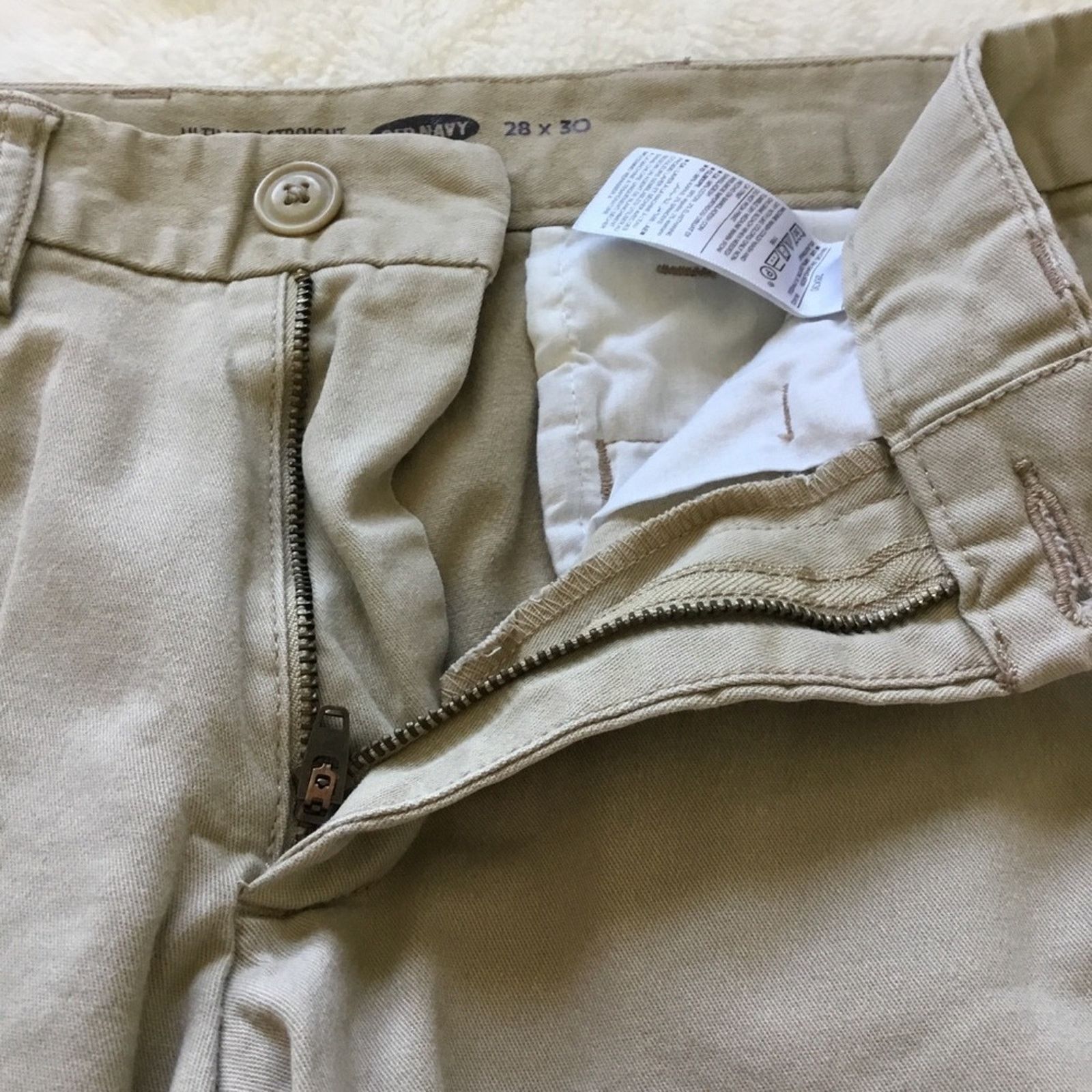Old Navy Old Navy Beige Ultimate Straight Khaki Pants Size US 28 / EU 44 - 3 Thumbnail
