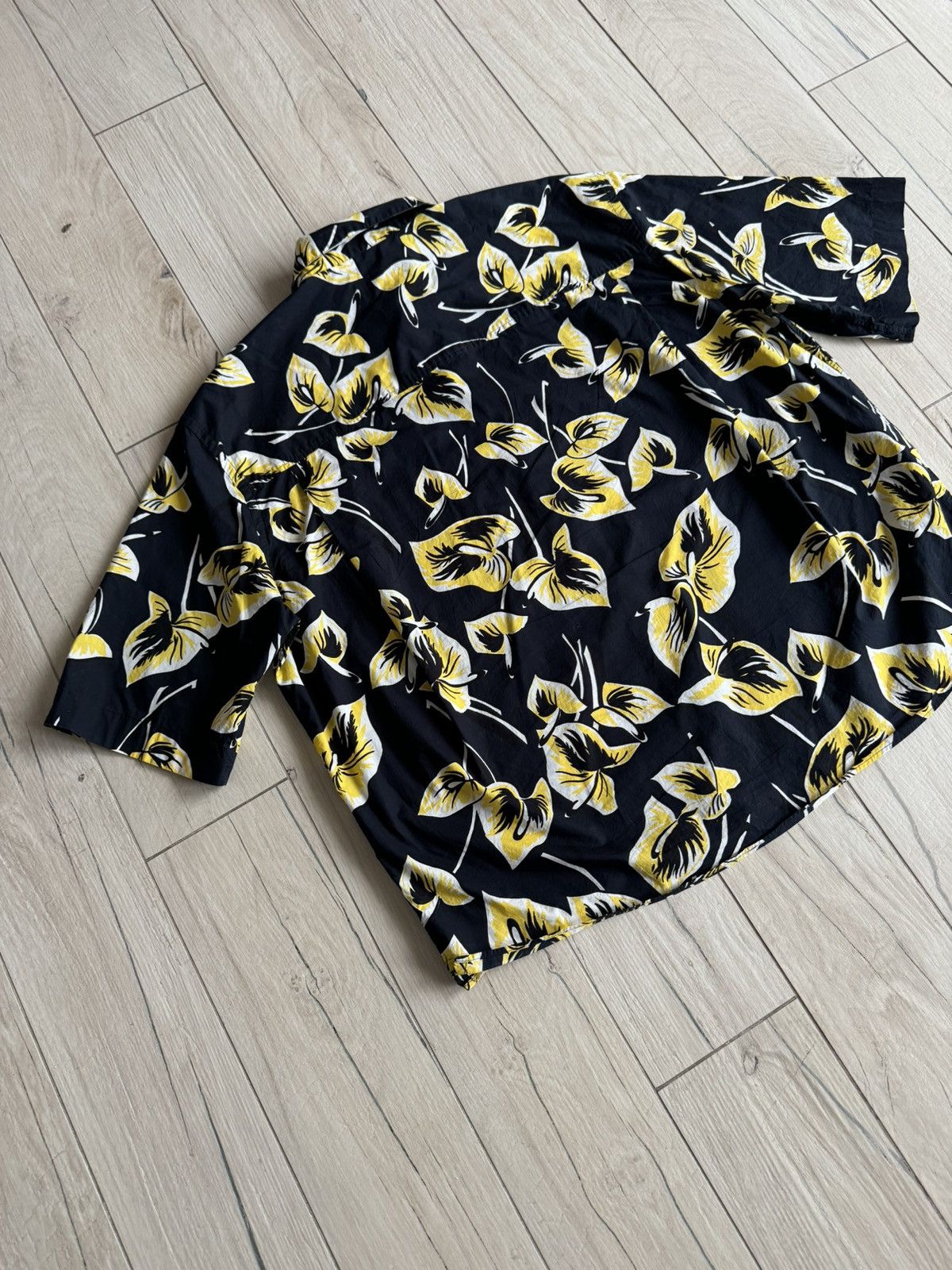 Marni SS16 Marni Floral Shortsleeve Shirt Size US L / EU 52-54 / 3 - 9 Thumbnail