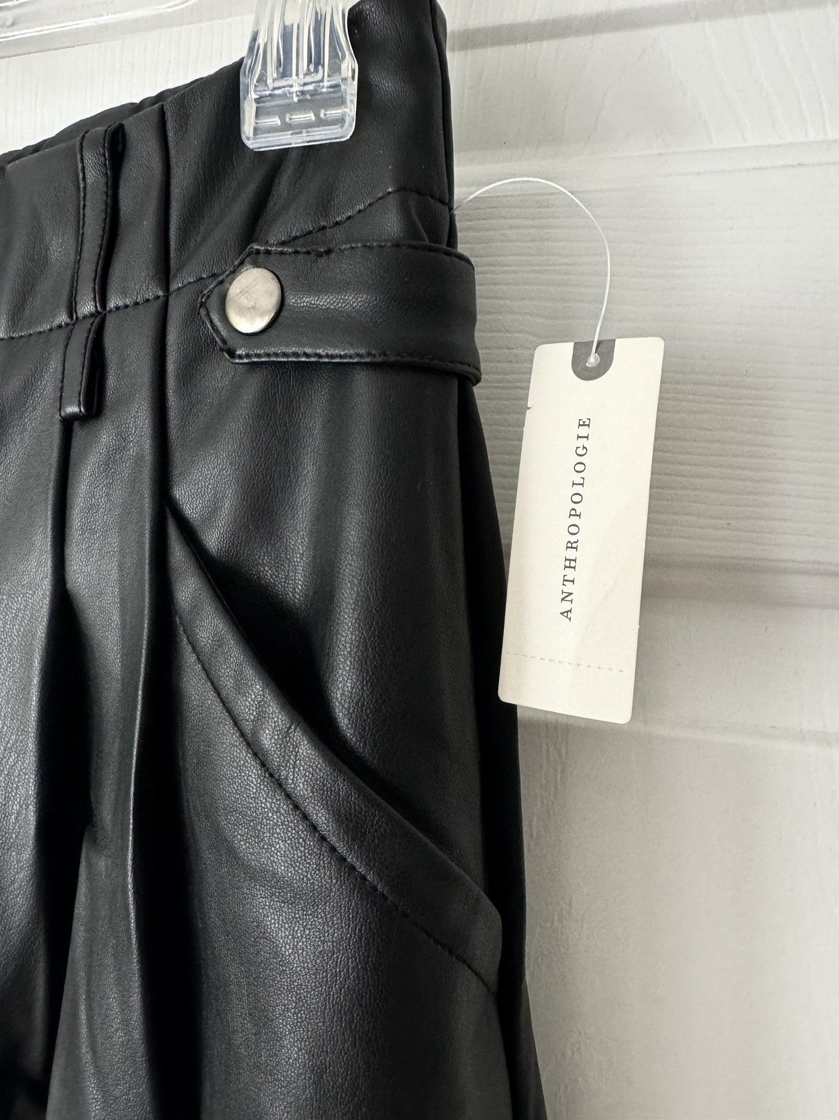 Anthropologie Anthropologie Faux Leather Tapered Pleated Pants, Size 2 Size 26" / US 2 / IT 38 - 11 Thumbnail