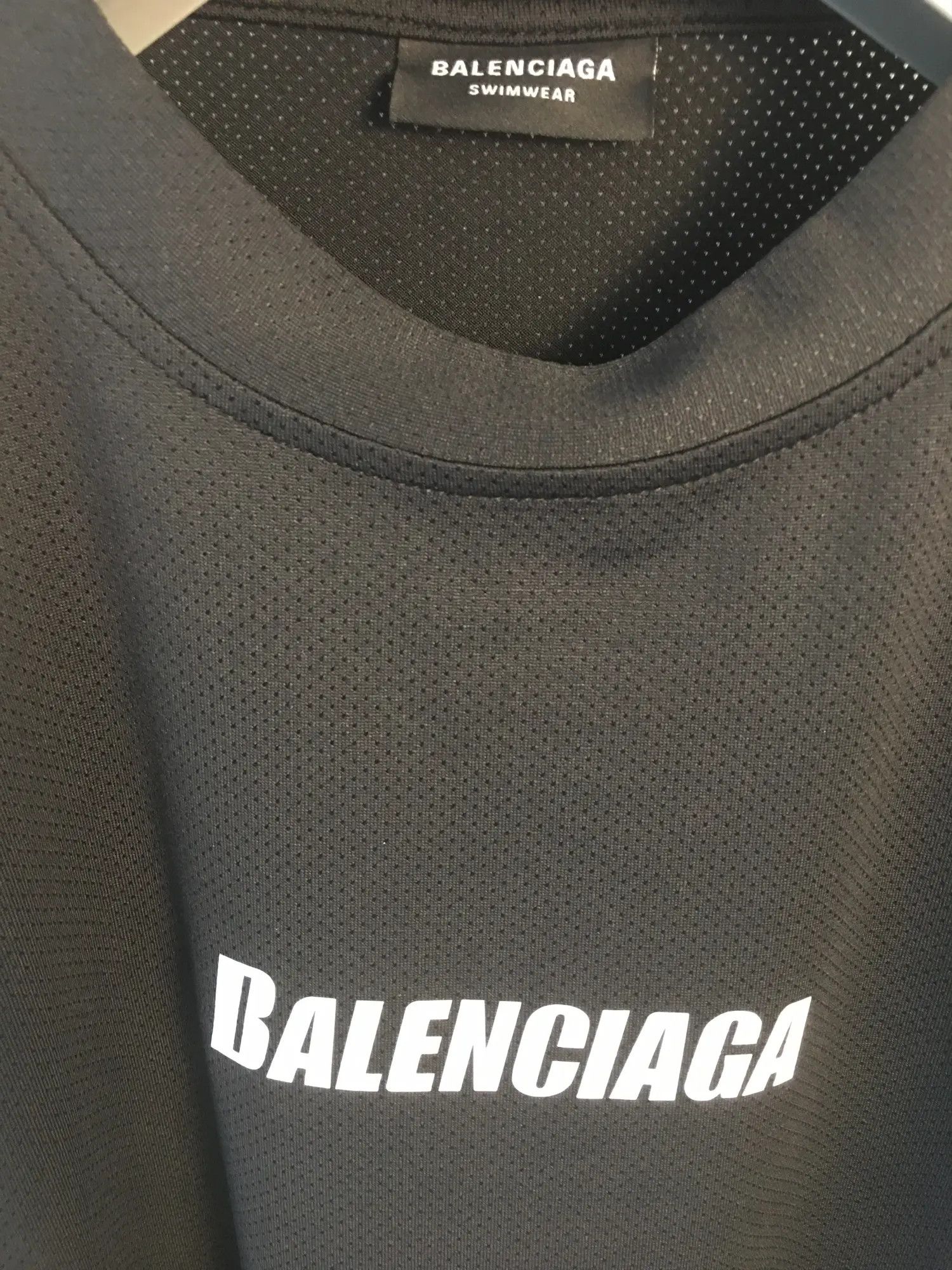 Balenciaga FW'19 Swim T-shirt Size US M / EU 48-50 / 2 - 4 Thumbnail