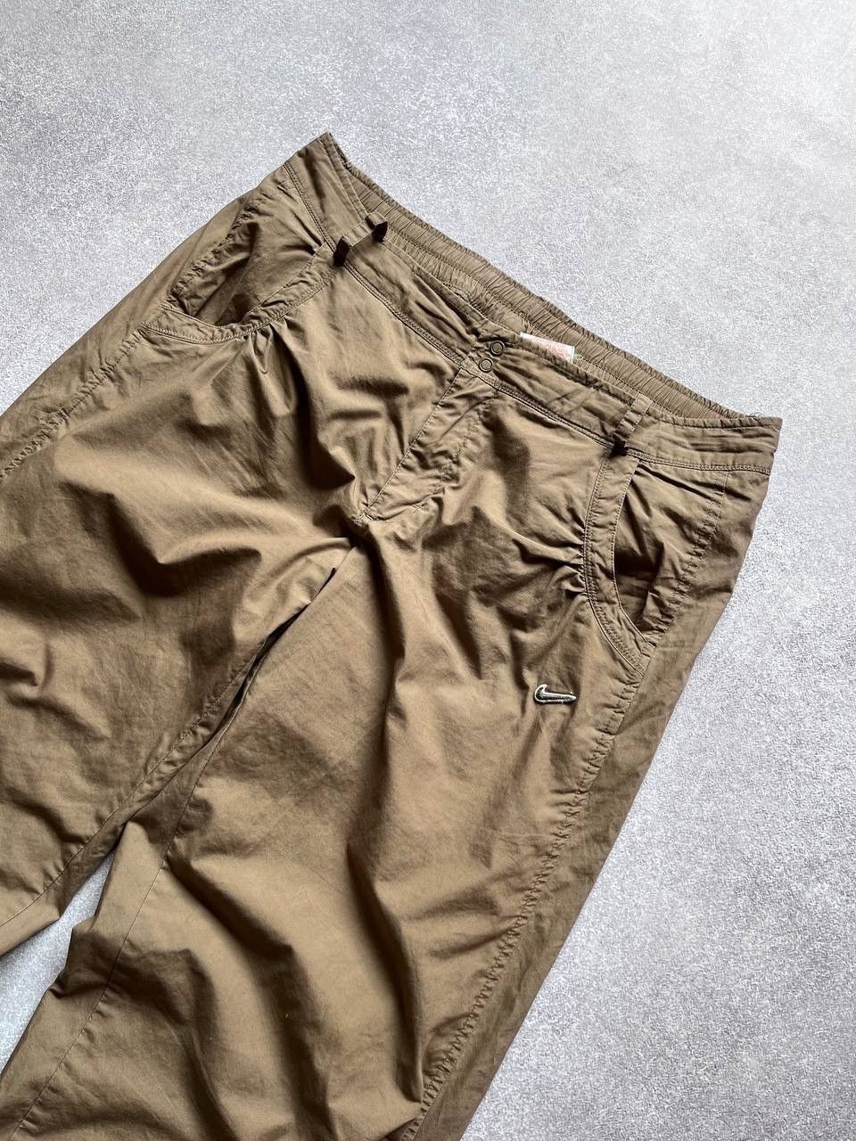 Nike × Vintage Vintage Nike Swoosh Baggy Brown Pants Y2K M Size US 32 / EU 48 - 2 Thumbnail