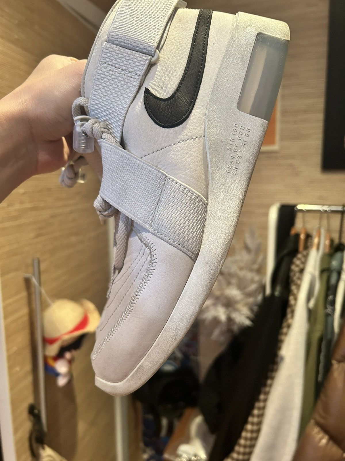 Fear of God Air Fear of God Raid ‘Light Bone’ Size US 9.5 / EU 42-43 - 7 Thumbnail