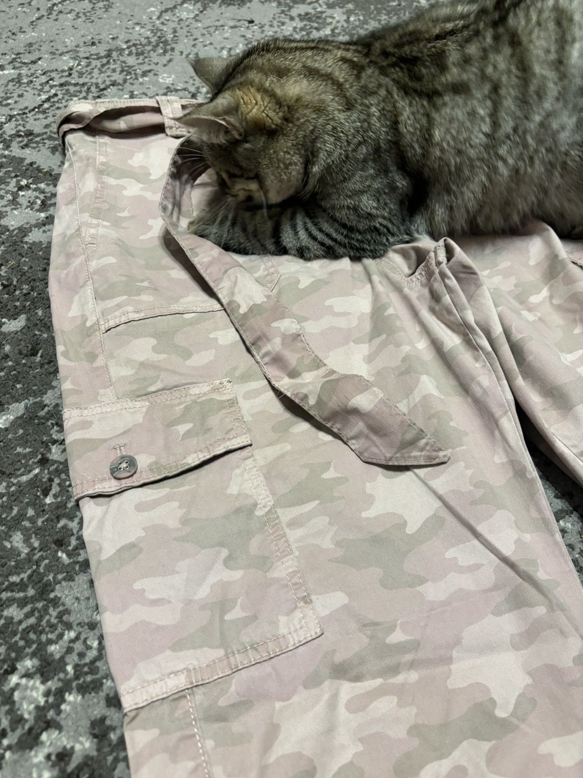 Other Military Y2K Multipocket Pink Camo M&S Pants Size 28" / US 6 / IT 42 - 2 Thumbnail