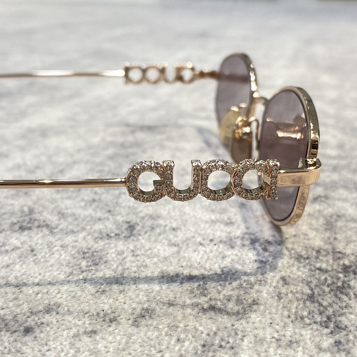 Gucci GUCCI GG1802S 003 GOLD VIOLET Size ONE SIZE - 4 Thumbnail