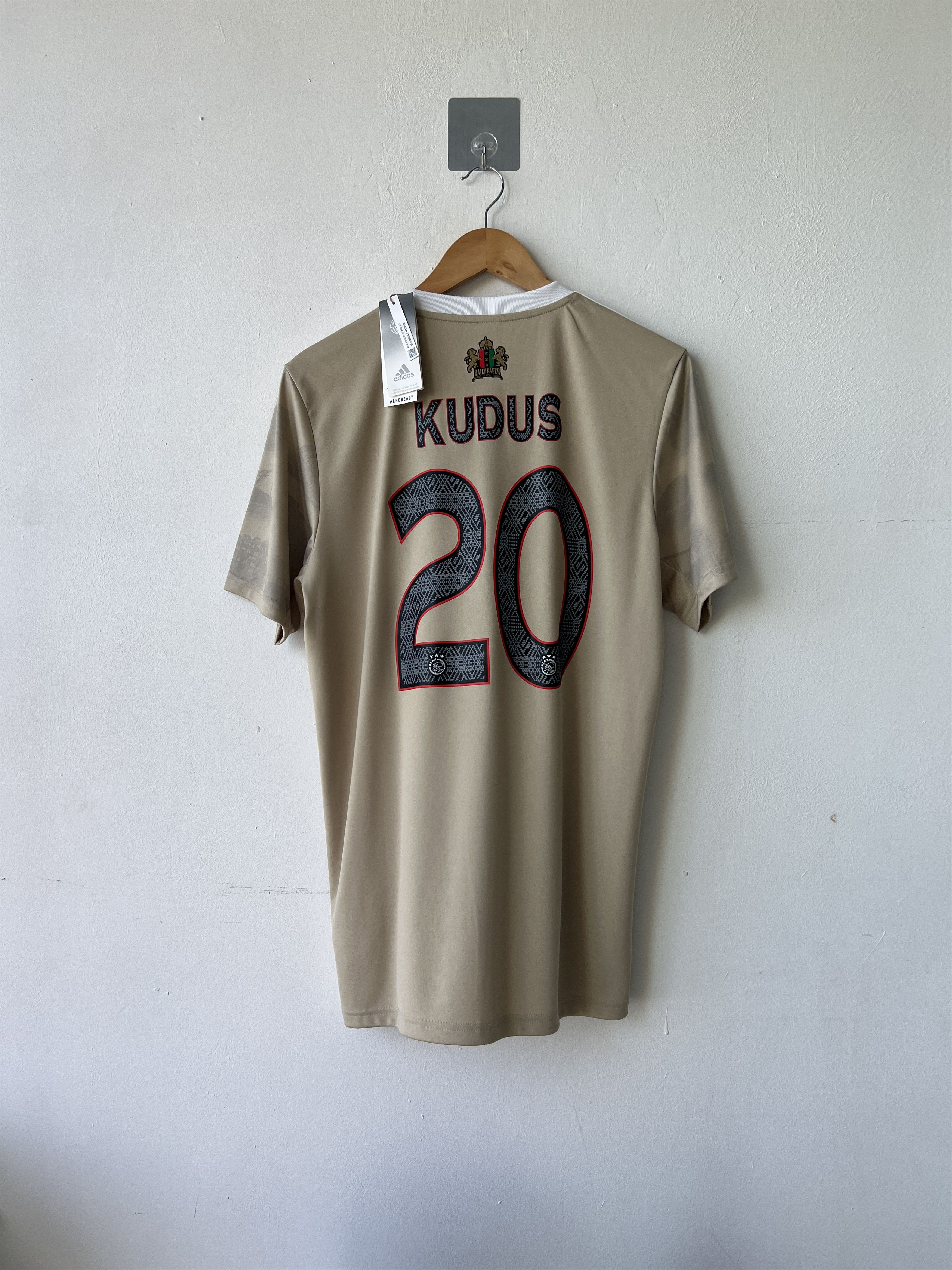 Adidas (M) Ajax 2022-23 Third Kit Kudus #20 (NEW) Size US M / EU 48-50 / 2 - 1 Thumbnail