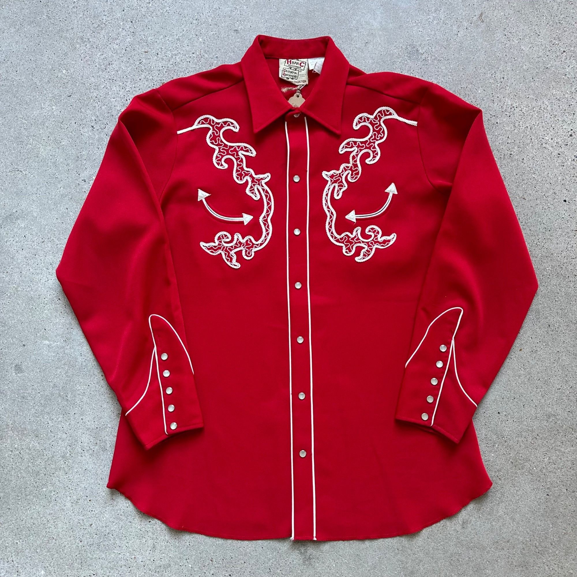 image of Vintage 60S/70S Hbarc El Dorado Collection Las Vegas Snap Up in Red, Men's (Size XL)