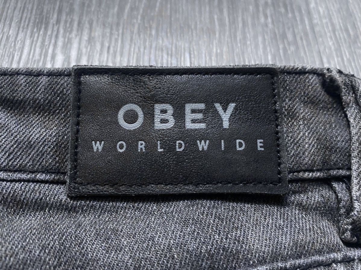 Obey Women’s Obey Worldwide Torn Distress Gray Cotton Jeans Denim Size 26" / US 2 / IT 38 - 24 Thumbnail