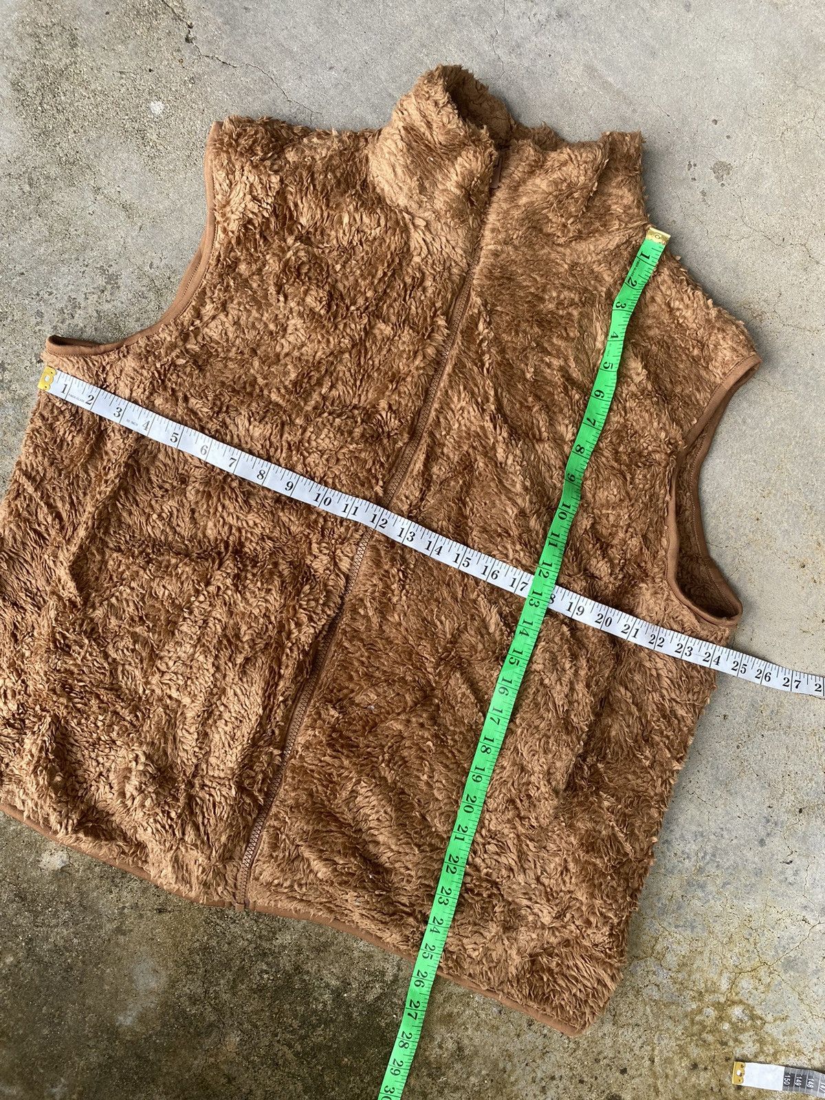 Uniqlo 🔥 Steals 🔥 Uniqlo Sherpa Vest Size 52R - 7 Thumbnail