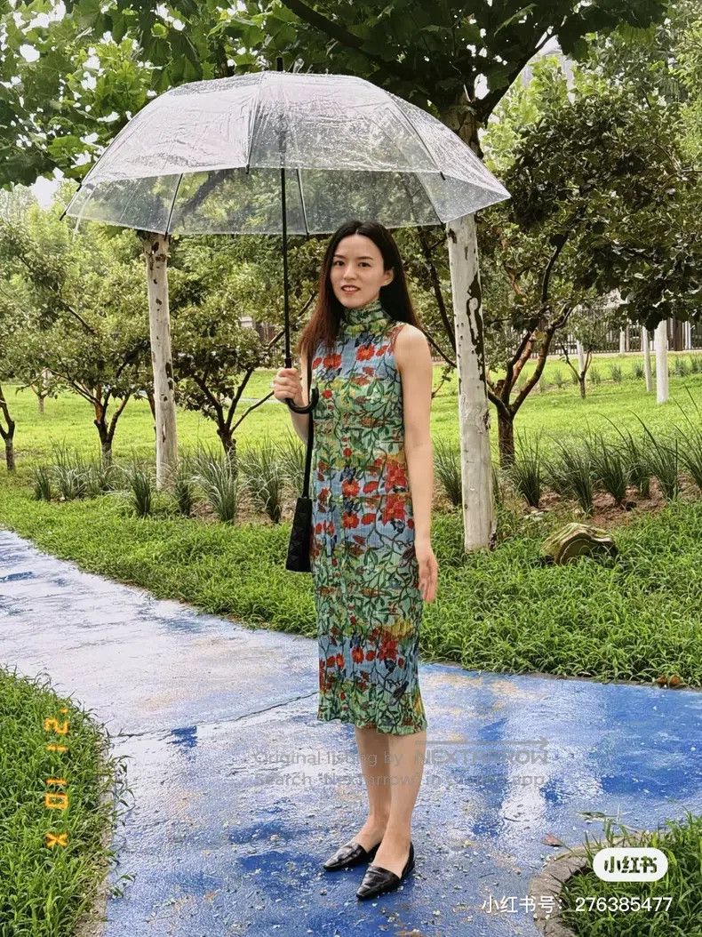 Issey Miyake Issey Miyake Green Dress Size M / US 6-8 / IT 42-44 - 1 Thumbnail