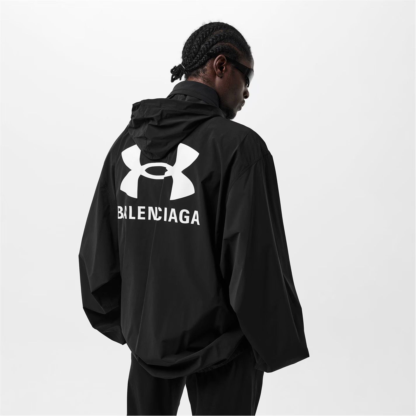 Balenciaga × Under Armour o1g2r1mq0226 Tracksuit Hooded Jacket In Black Size US M / EU 48-50 / 2 - 4 Thumbnail