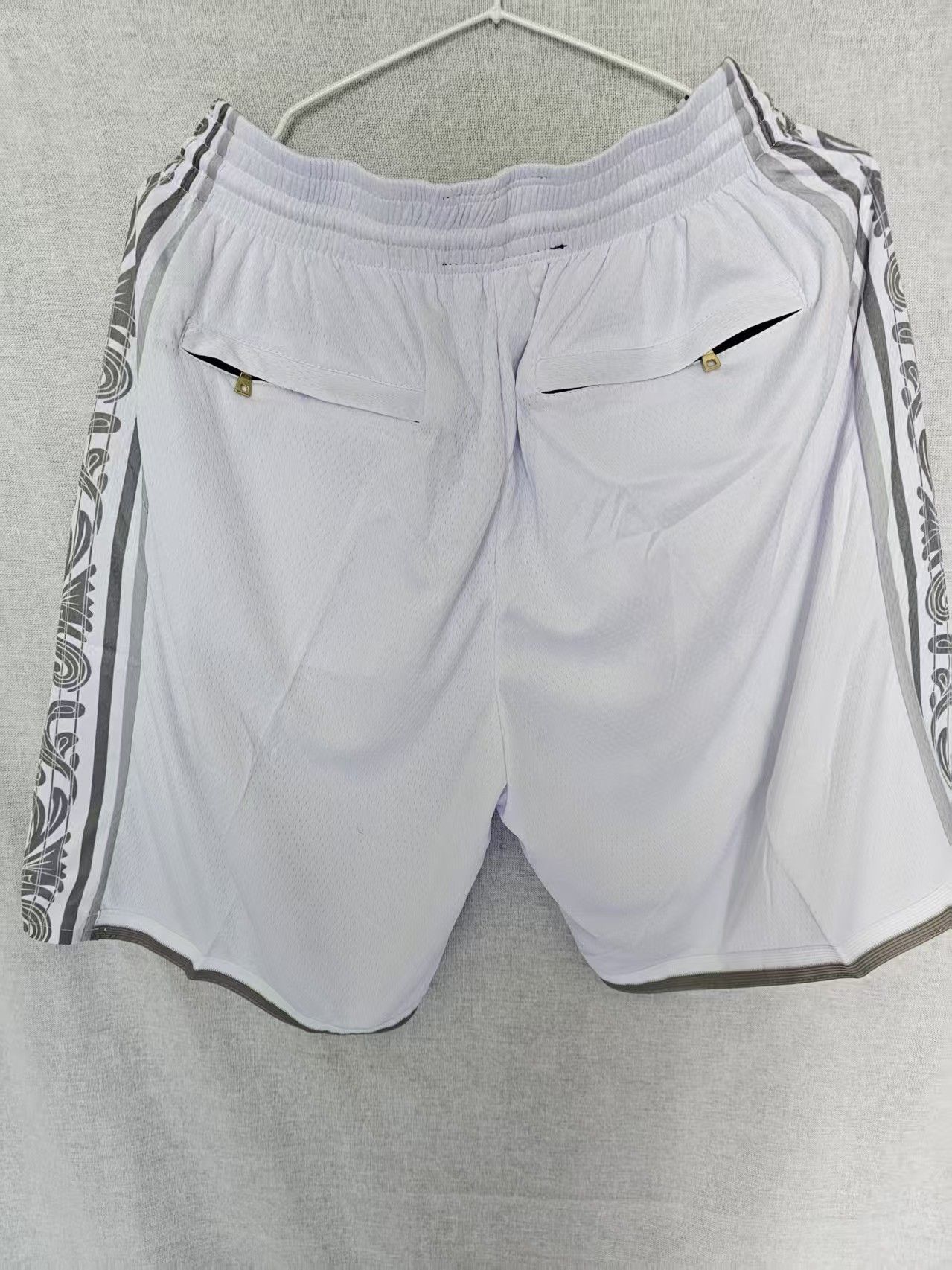 NBA New Dallas Mavericks Short XL Size US 36 / EU 52 - 4 Thumbnail