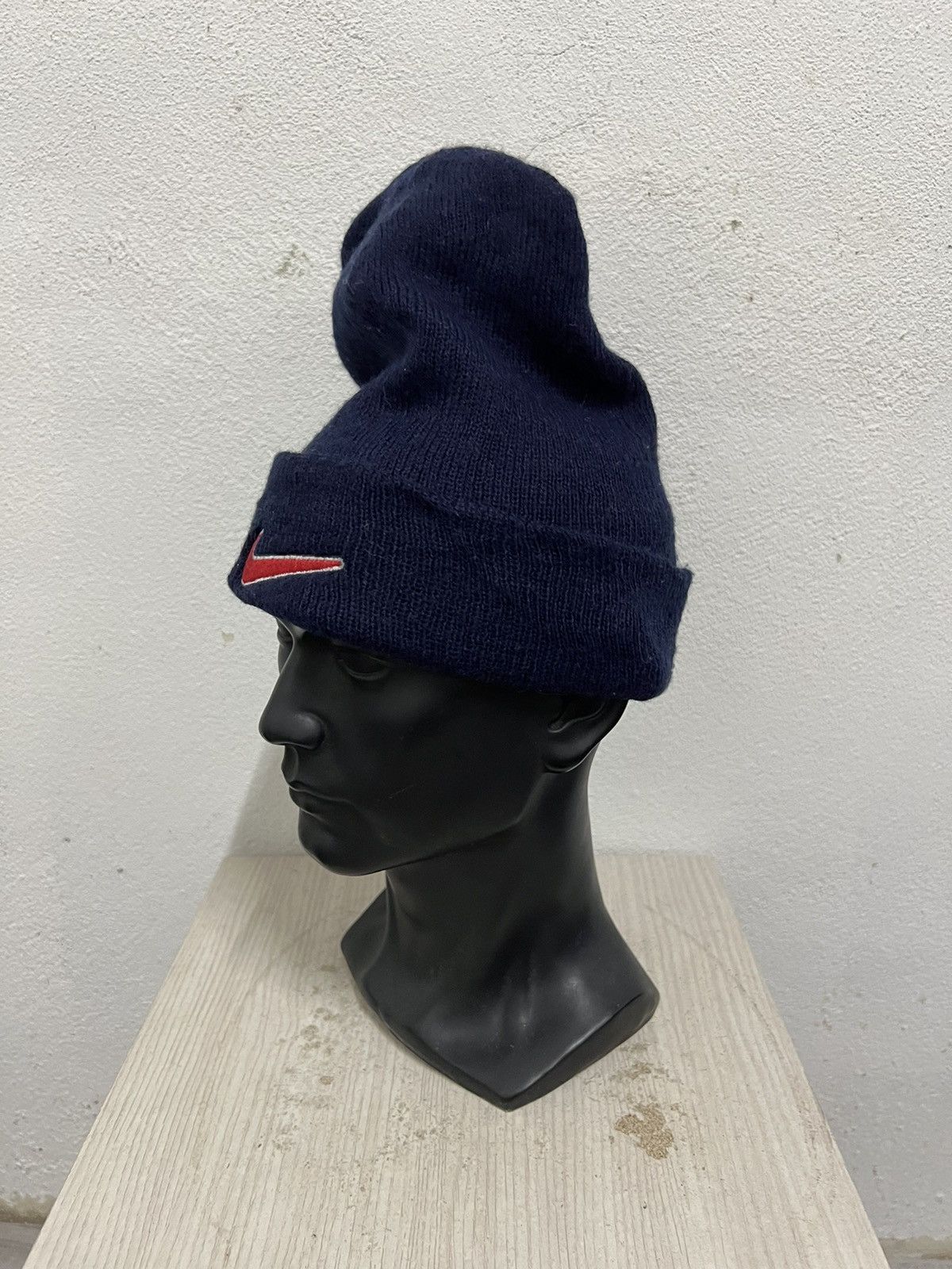 Nike Vintage Nike Swoosh Beanie Hat Size ONE SIZE - 3 Thumbnail