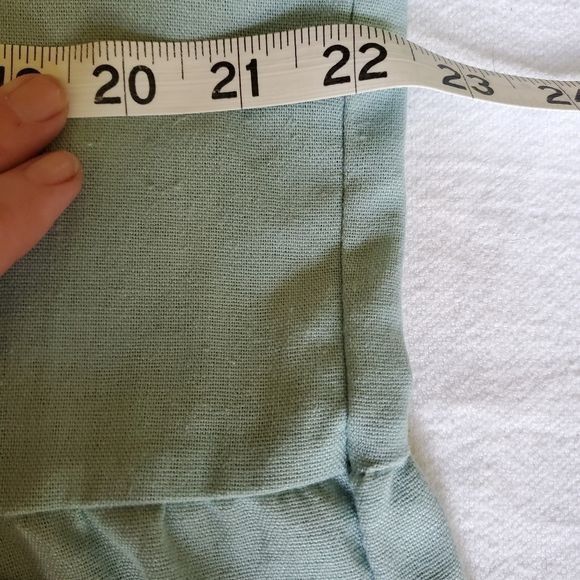 Designer Arianna by Howard's Short Sleeve Vneck Full Button Tiered Sz Size L / US 10 / IT 46 - 9 Thumbnail