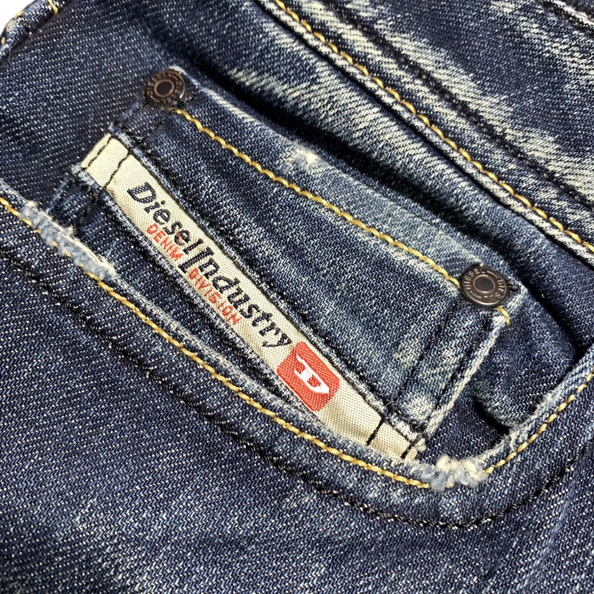 True Religion True Religion Joey Crazy Flare Bootcut Pants Size 25" / US 0 / IT 36 - 12 Thumbnail