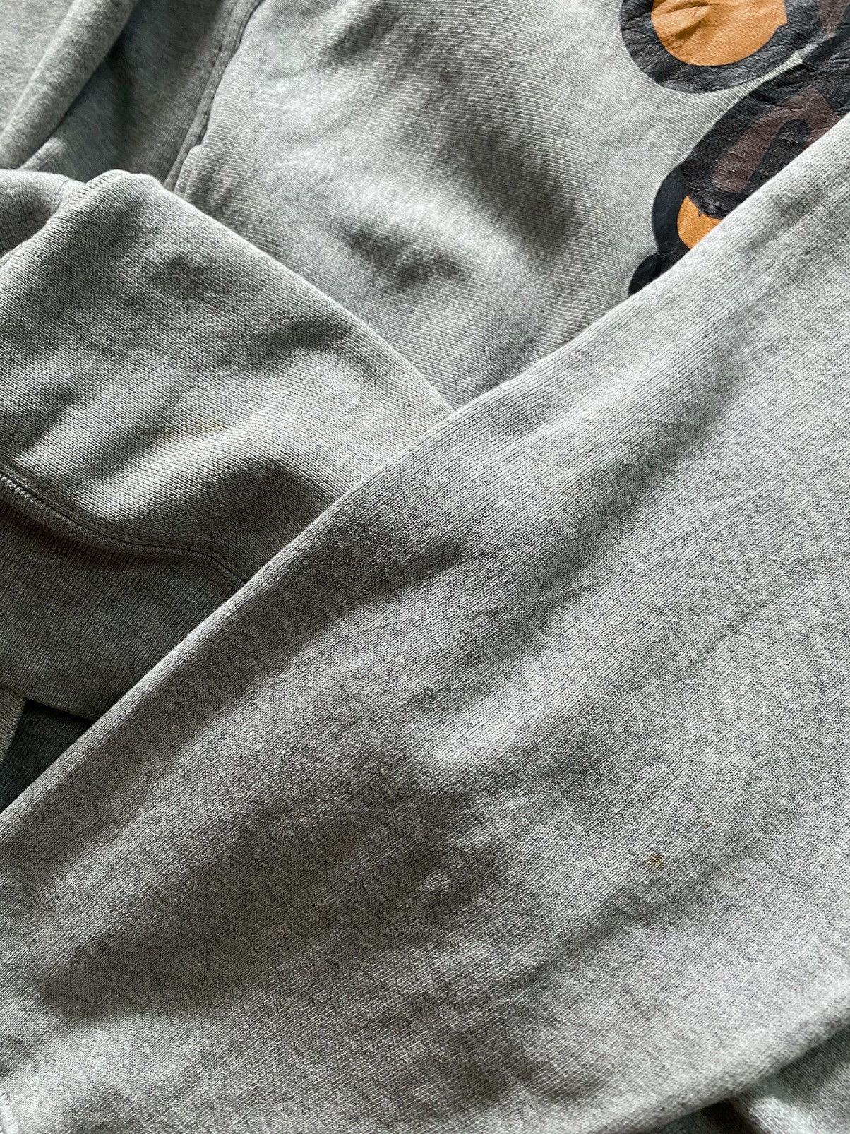 Bape × Kaws Vintage Bape x Kaws Baby Milo Pullover Hoodie Size US S / EU 44-46 / 1 - 6 Thumbnail