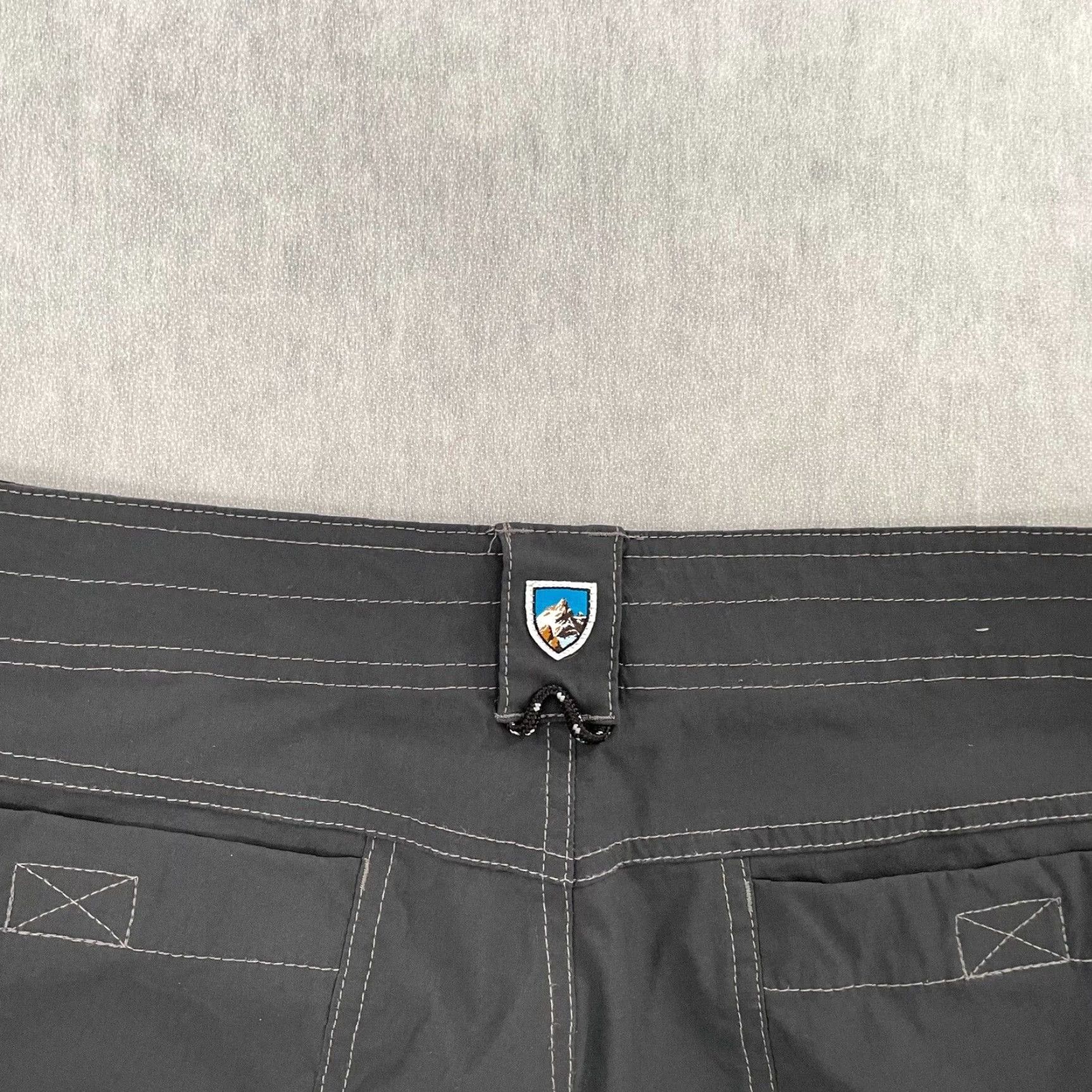 Vintage VINTAGE Kuhl Shorts Men's 38 Gray Outdoor Hiking Climbing Travel Pockets Stretch Nylon Spandex Campsite Size US 38 / EU 54 - 4 Thumbnail