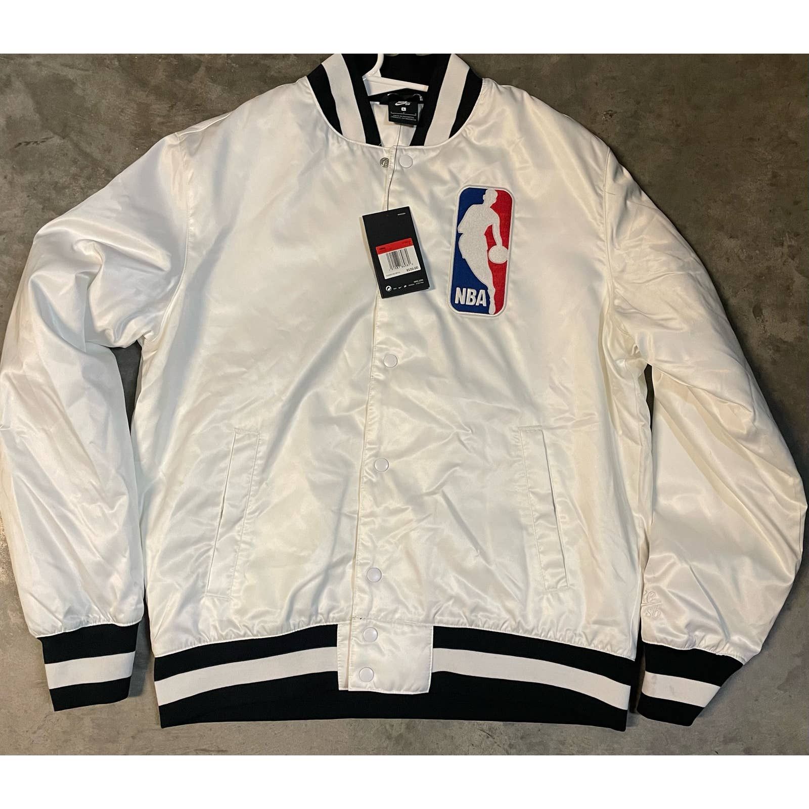 image of Nike Men's Sb X Nba Satin Bomber Jacket New in White (Size Large)