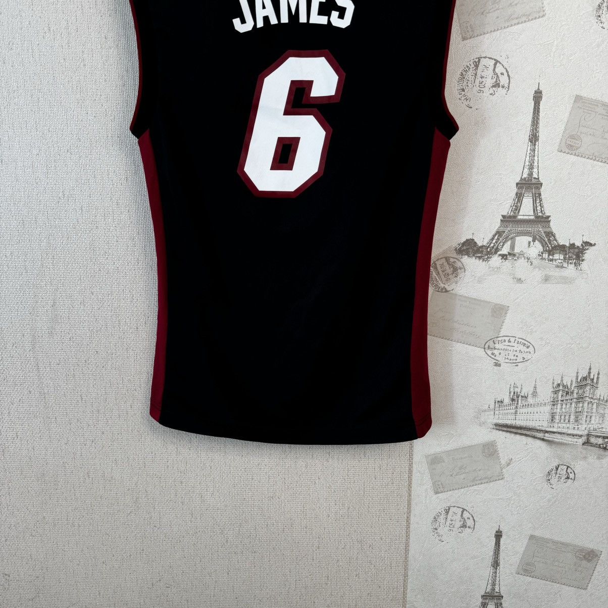 Adidas × NBA LEBRON JAMES #6 MIAMI HEAT ADIDAS SWINGMAN JERSEY NBA XS Size US XS / EU 42 / 0 - 15 Thumbnail
