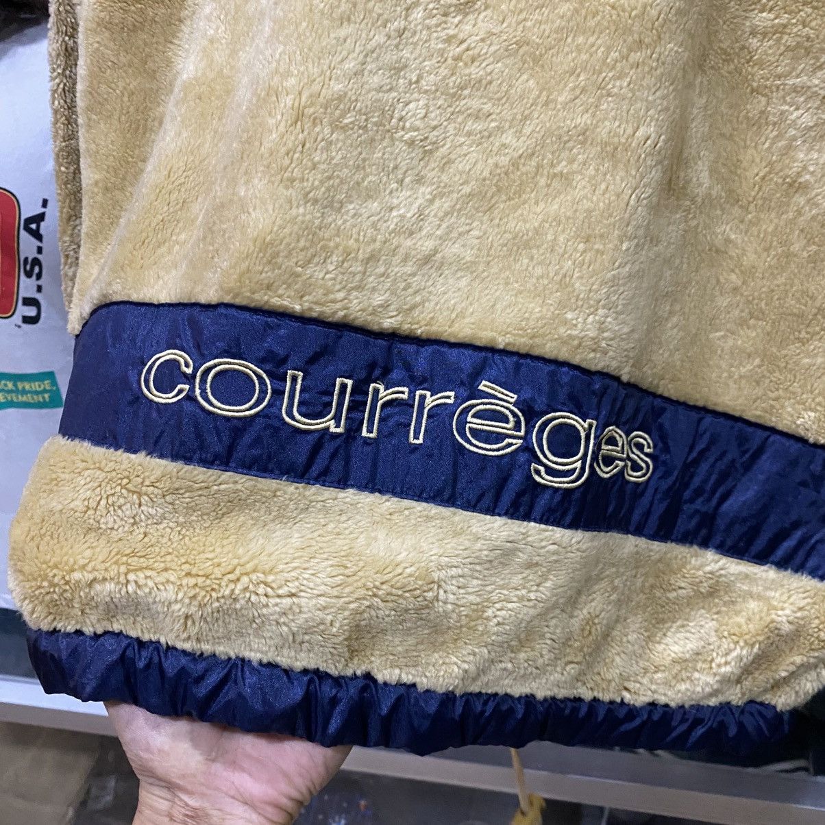 Courreges Vintage Courrèges fleece jacket in yellow navy blue accents Size US M / EU 48-50 / 2 - 14 Thumbnail