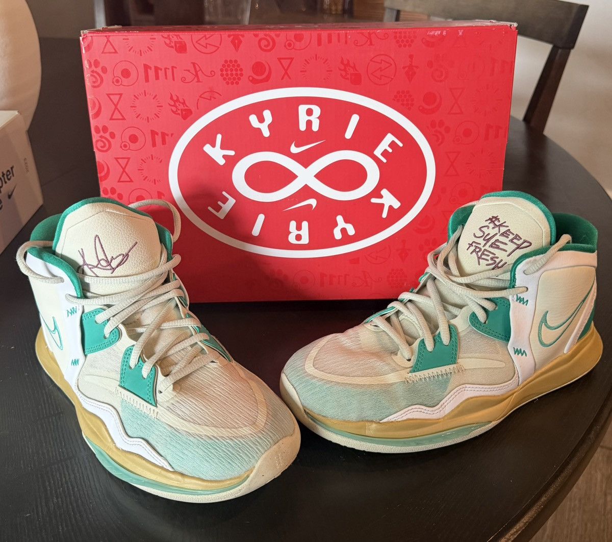 Nike Nike Kyrie Infinity GS Size US 6.5 / EU 39-40 - 4 Thumbnail